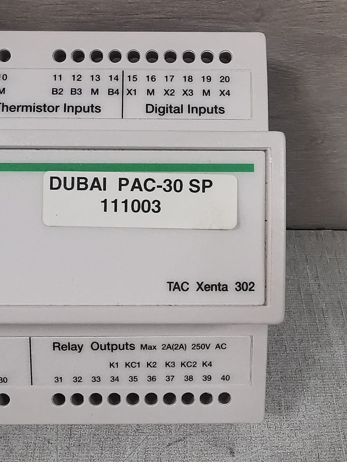 Schneider Electric 0-073-0011-2 SCHNEIDER ELECTRIC TAC XENTA 302 0-073-0011-2 PROGRAMMABLE CONTROLLER 3