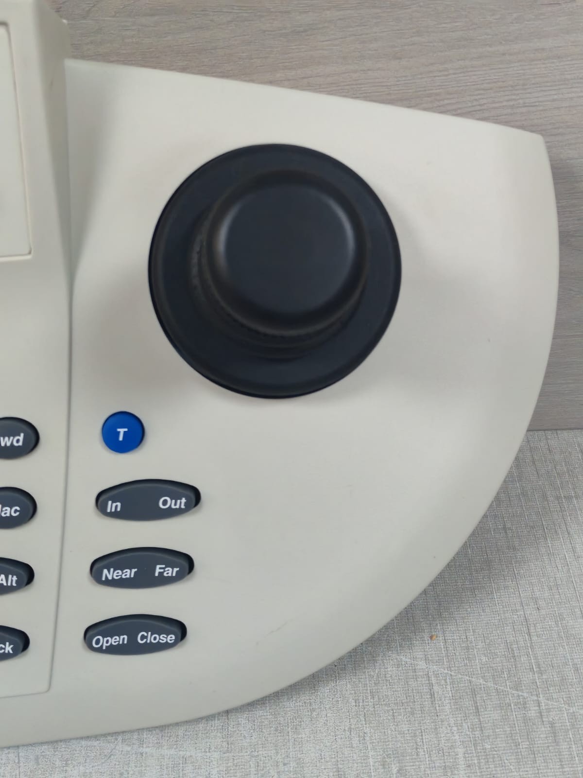 PELCO BY SCHNEIDER ELECTRIC CM9760-KBD-UK REV.A5 PELCO BY SCHNEIDER ELECTRIC CM9760-KBD-UK REV.A5 INTELLIGENT KEYBOARD 5
