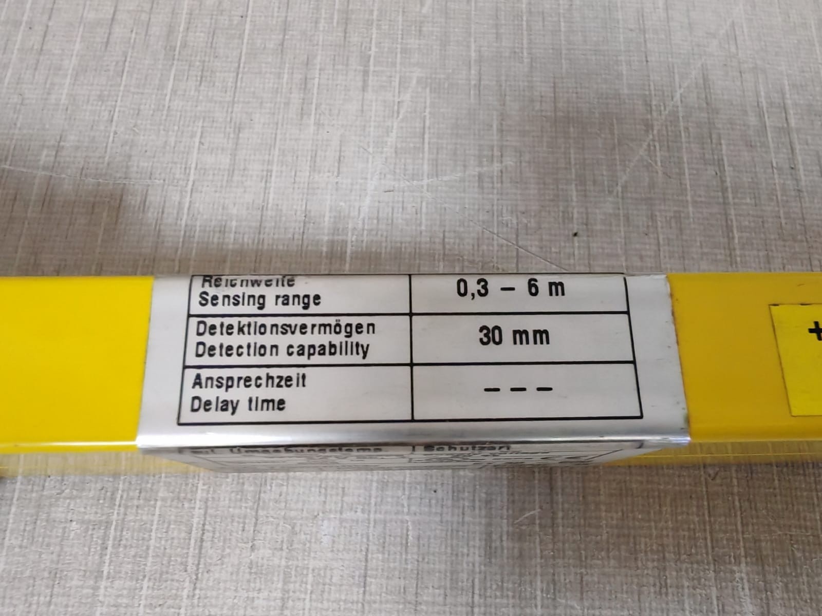 LEUZE 621306 LEUZE LUMIFLEX ET 30-600 621306 ECO Transmitter 10
