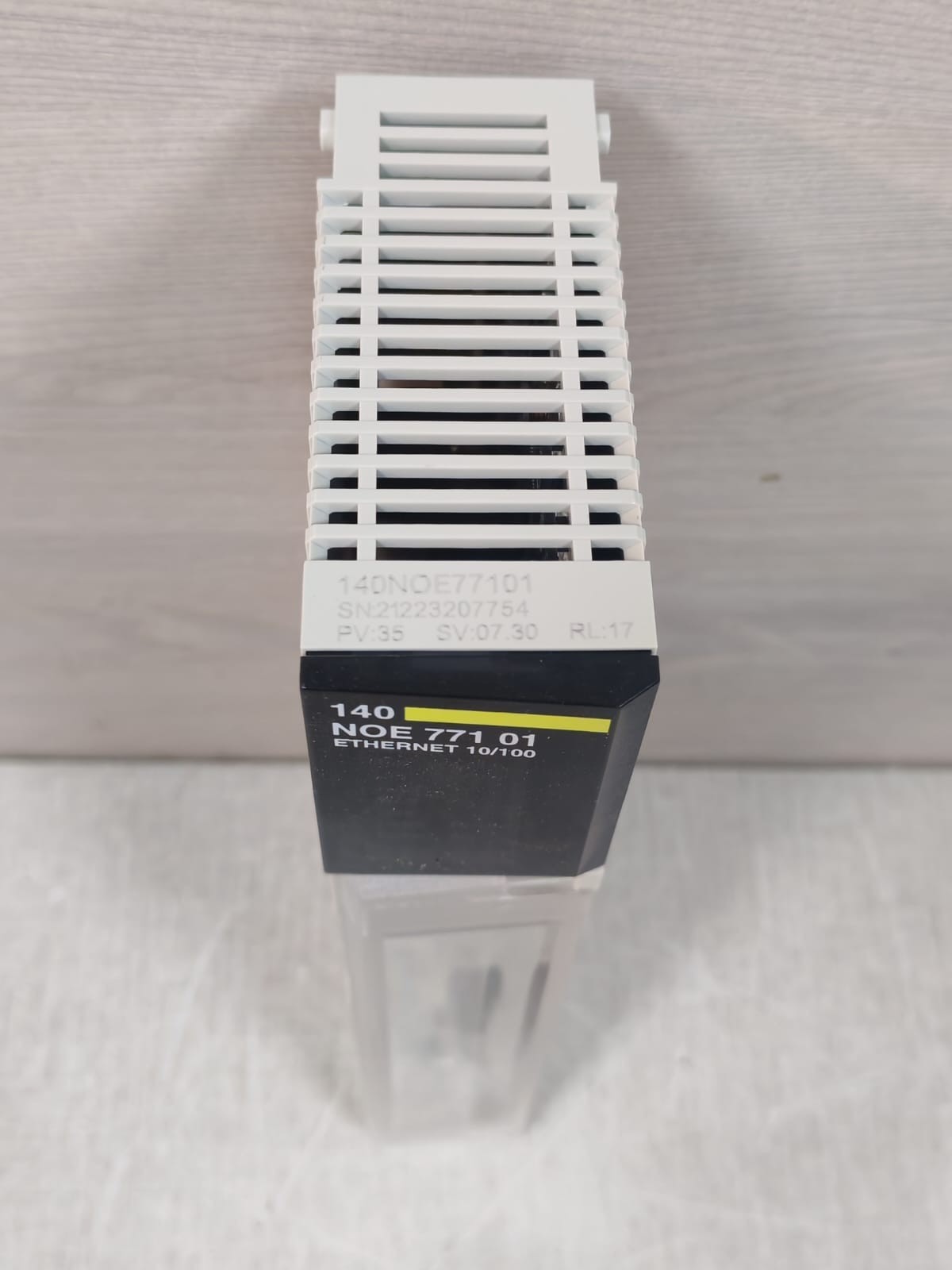 Schneider Electric 140NOE77101 Schneider Electric 140NOE77101 TSX Quantum Ethernet 10/100 Base T100FX 4