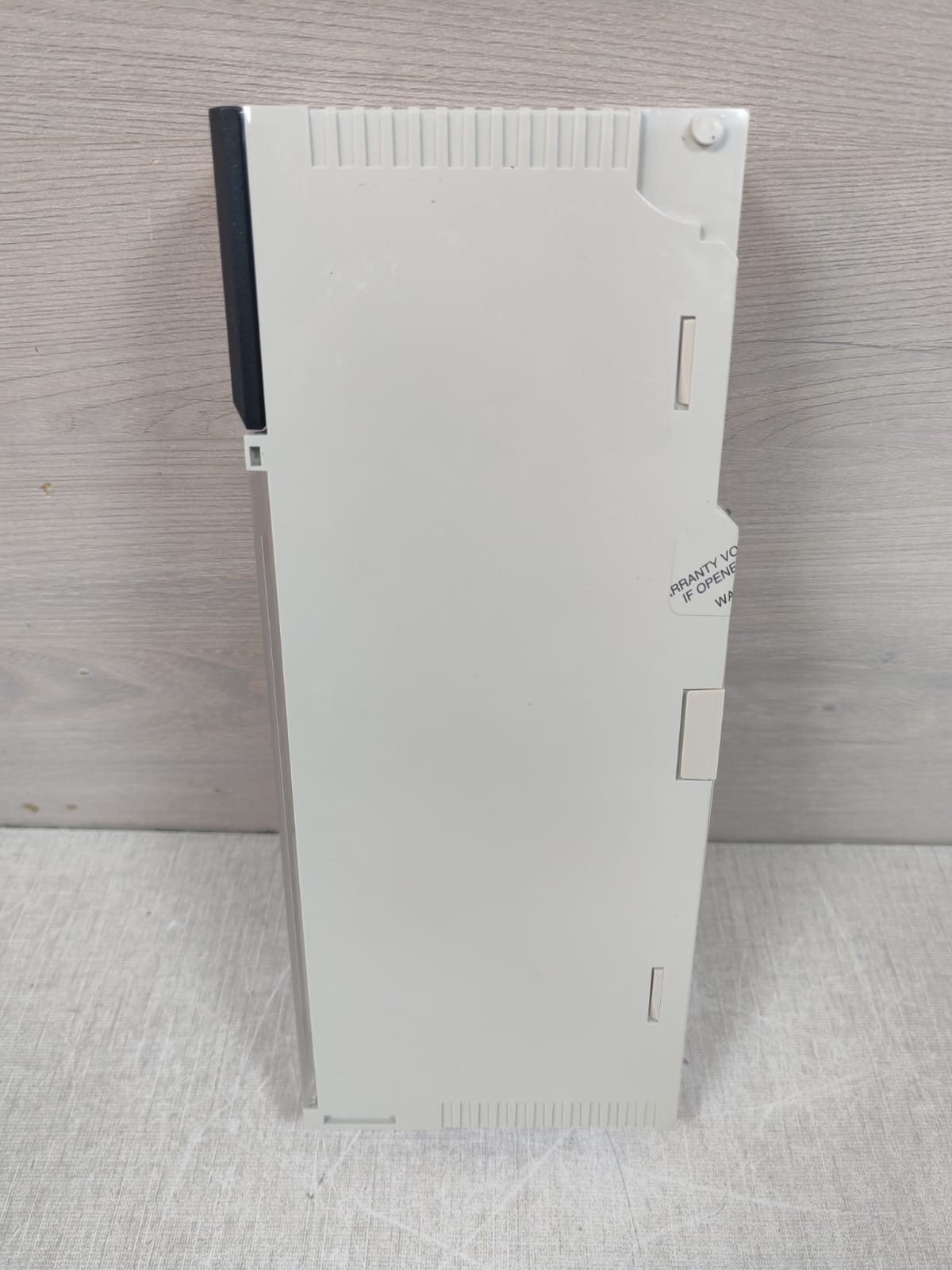 Schneider Electric 140NOE77101 Schneider Electric 140NOE77101 TSX Quantum Ethernet 10/100 Base T100FX 7