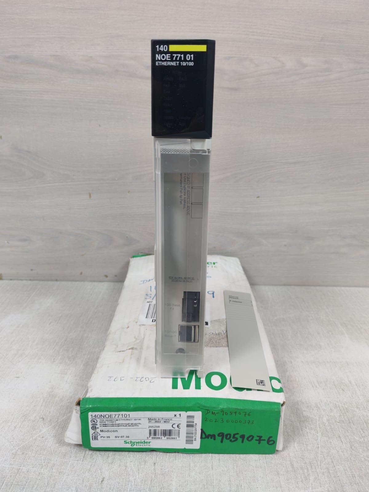 Schneider Electric 140NOE77101 TSX Quantum Ethernet 10/100 Base T100FX