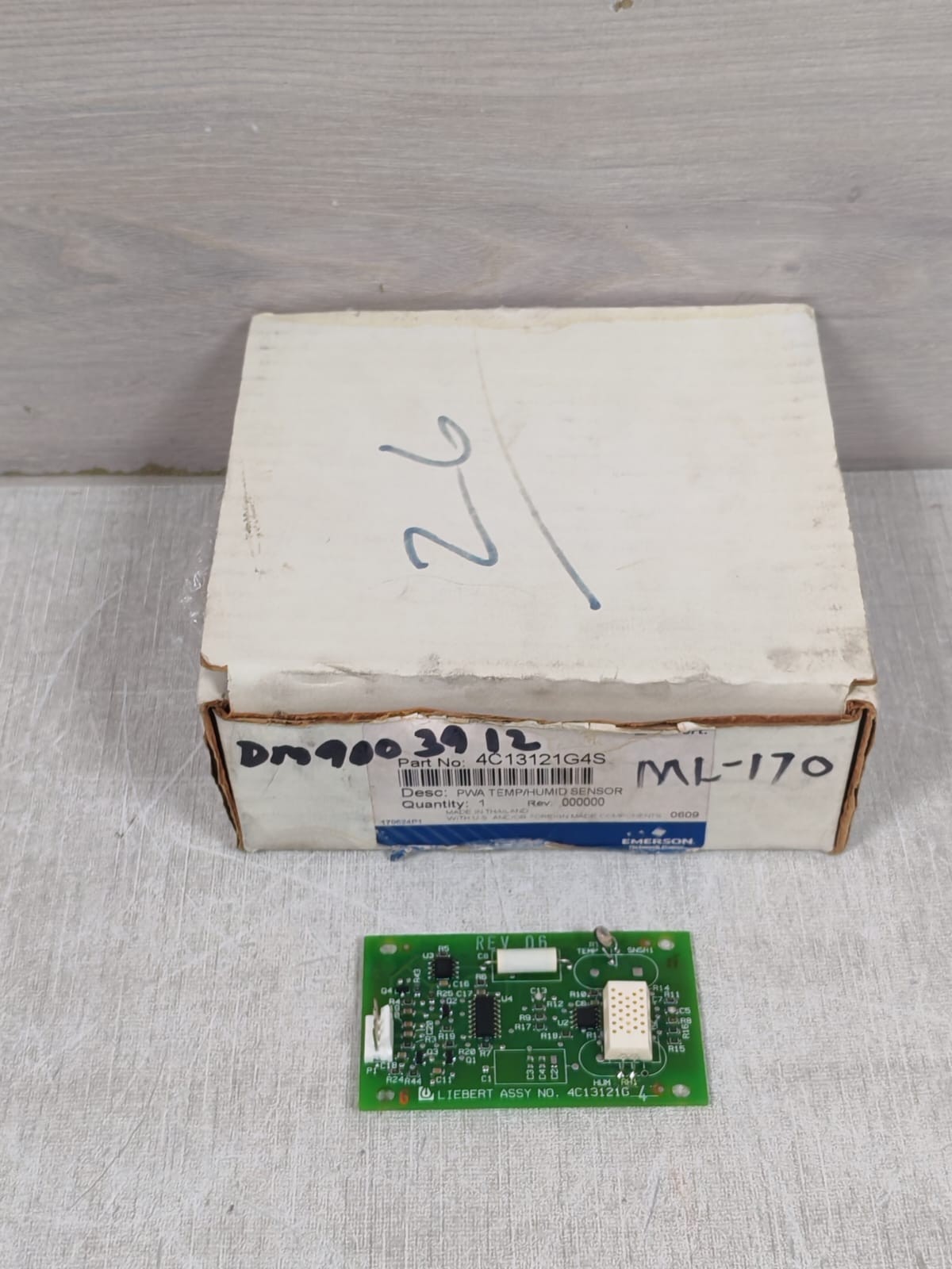Emerson Liebert 4C13121G4/4C13121G4S PWA Temp/Humid Sensor