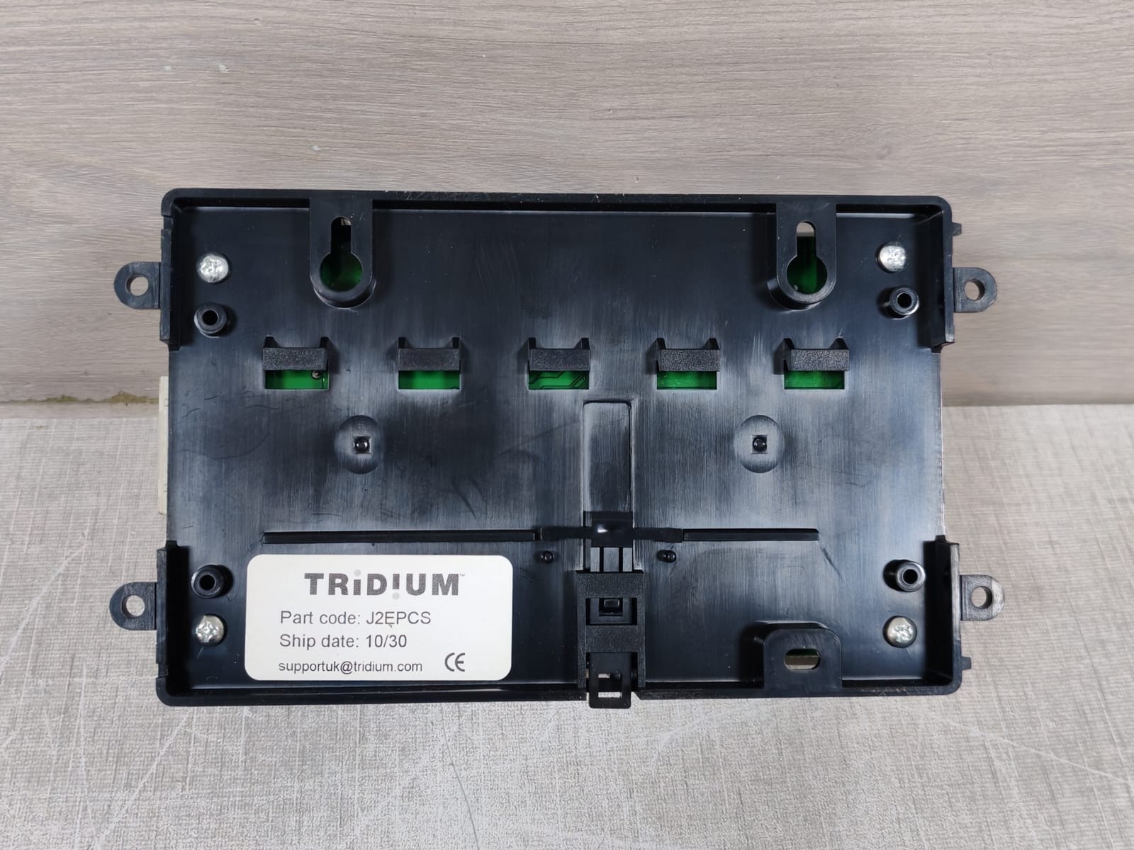 TRIDIUM Powered by Niagara J2EPCS TRIDIUM Powered by Niagara JACE-2 Controller J2EPCS 8