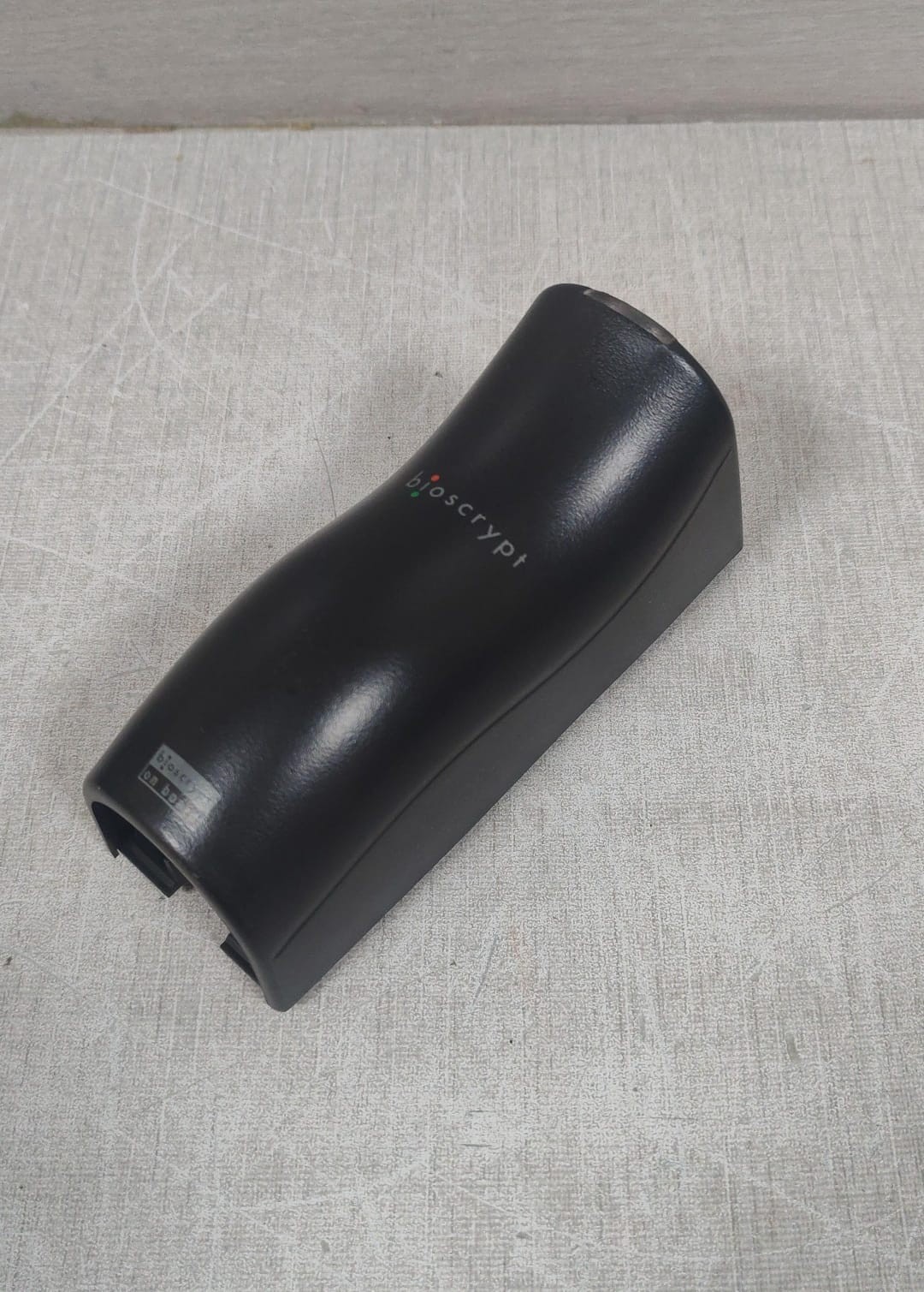 BIOSCRYPT 871-05362-13 /871-05192-11 BIOSCRYPT V-SMART A 871-05362-13 /871-05192-11 ACCESS CONTROL DEVICE 10