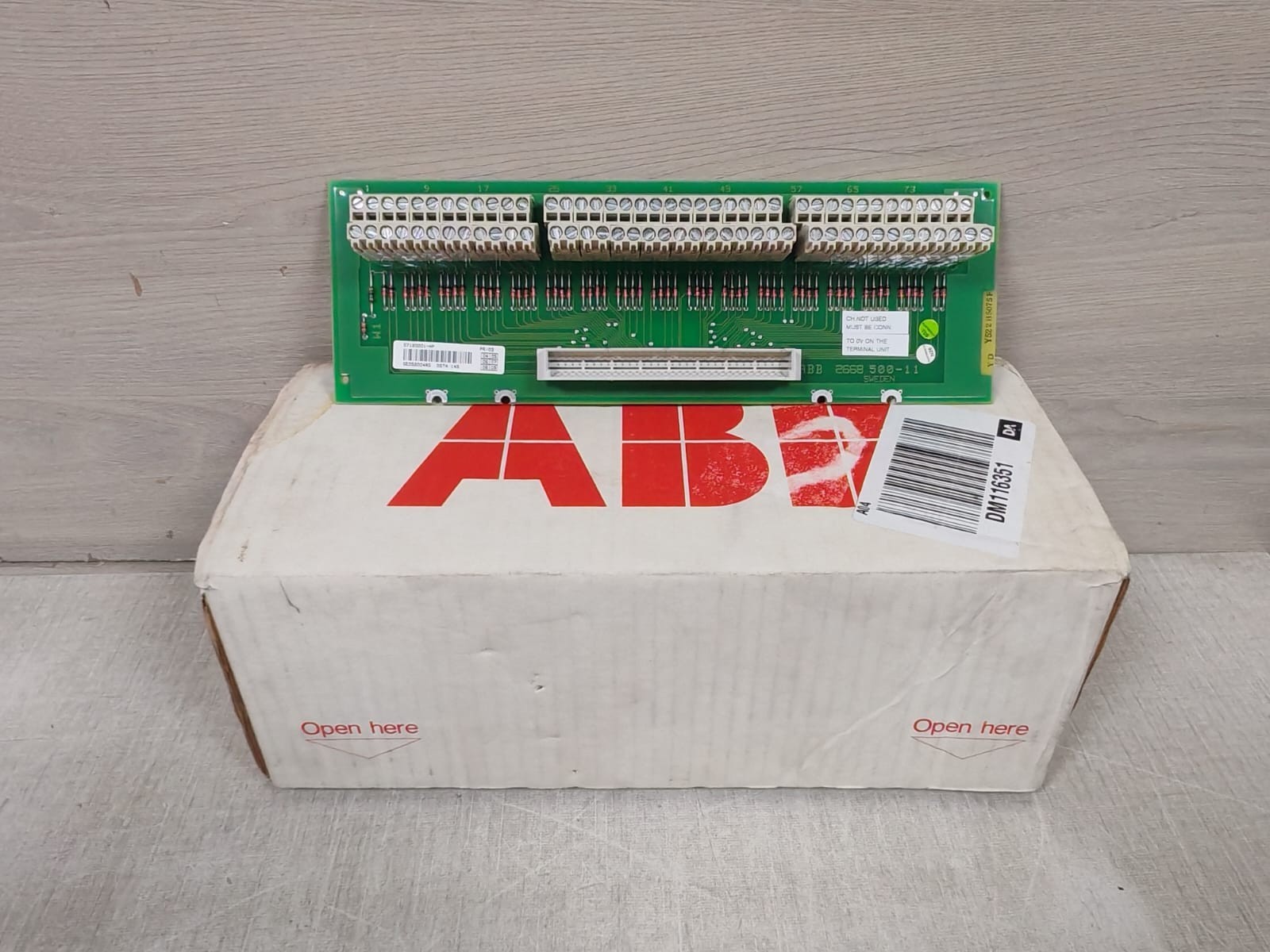 ABB 2668 500-11 TERMINAL UNIT BOARD