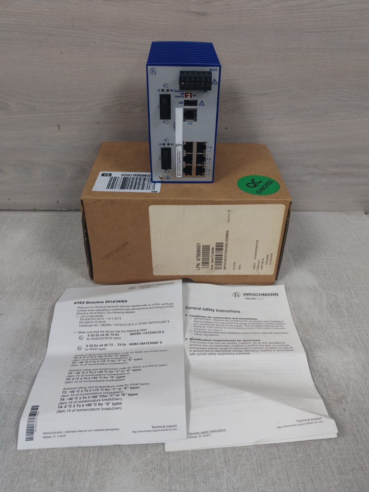 HIRSCHMANN RS20 / RS20-0800M2MSDAEHH09.0.14 RAIL SWITCH