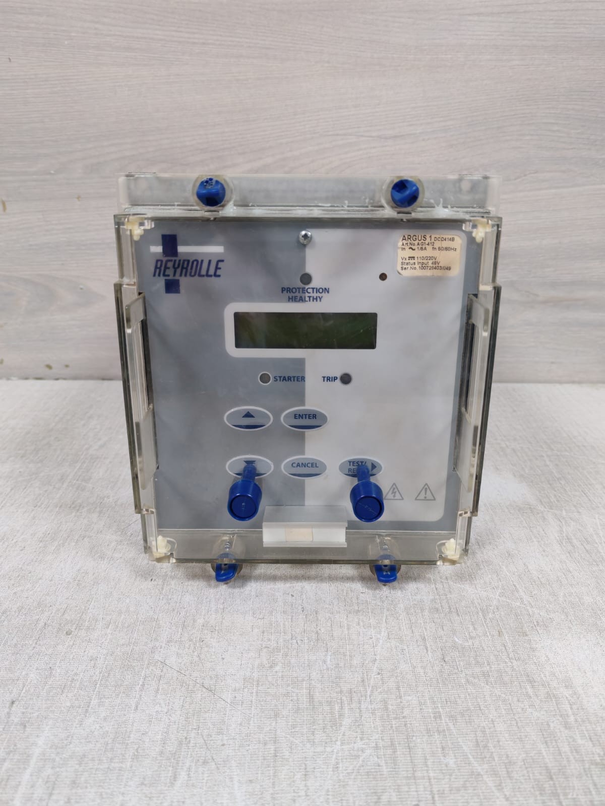 SIEMENS REYROLLE ARGUS 1 DCD414B AG1-412 SIEMENS REYROLLE ARGUS 1 DCD414B AG1-412 PROTECTION HEALTHY 110-220V 2