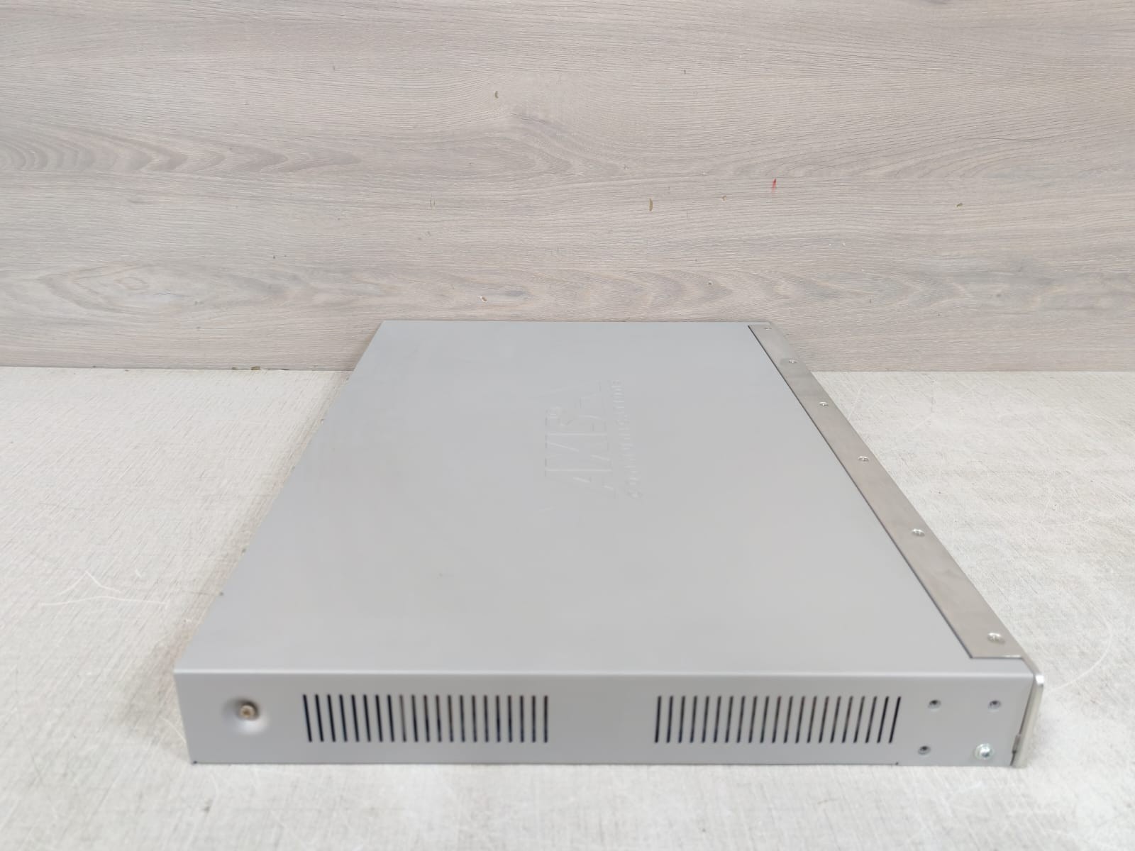 Axis 0267-001-05 AXIS 291 1U Video Rack 0267-001-05 100-240VAC,50-60Hz,1.9A 9