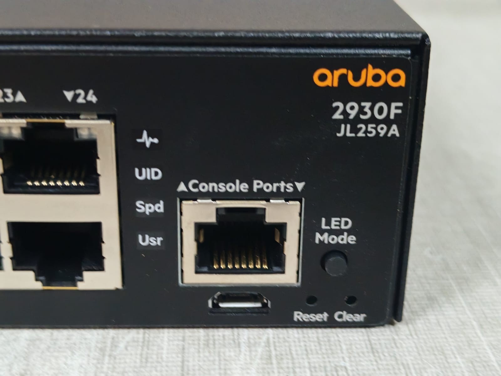 Aruba JL259A/JL259-61002 ARUBA 2930F JL259A/ JL259-61002 24G 4SFP SWITCH PORTS 6