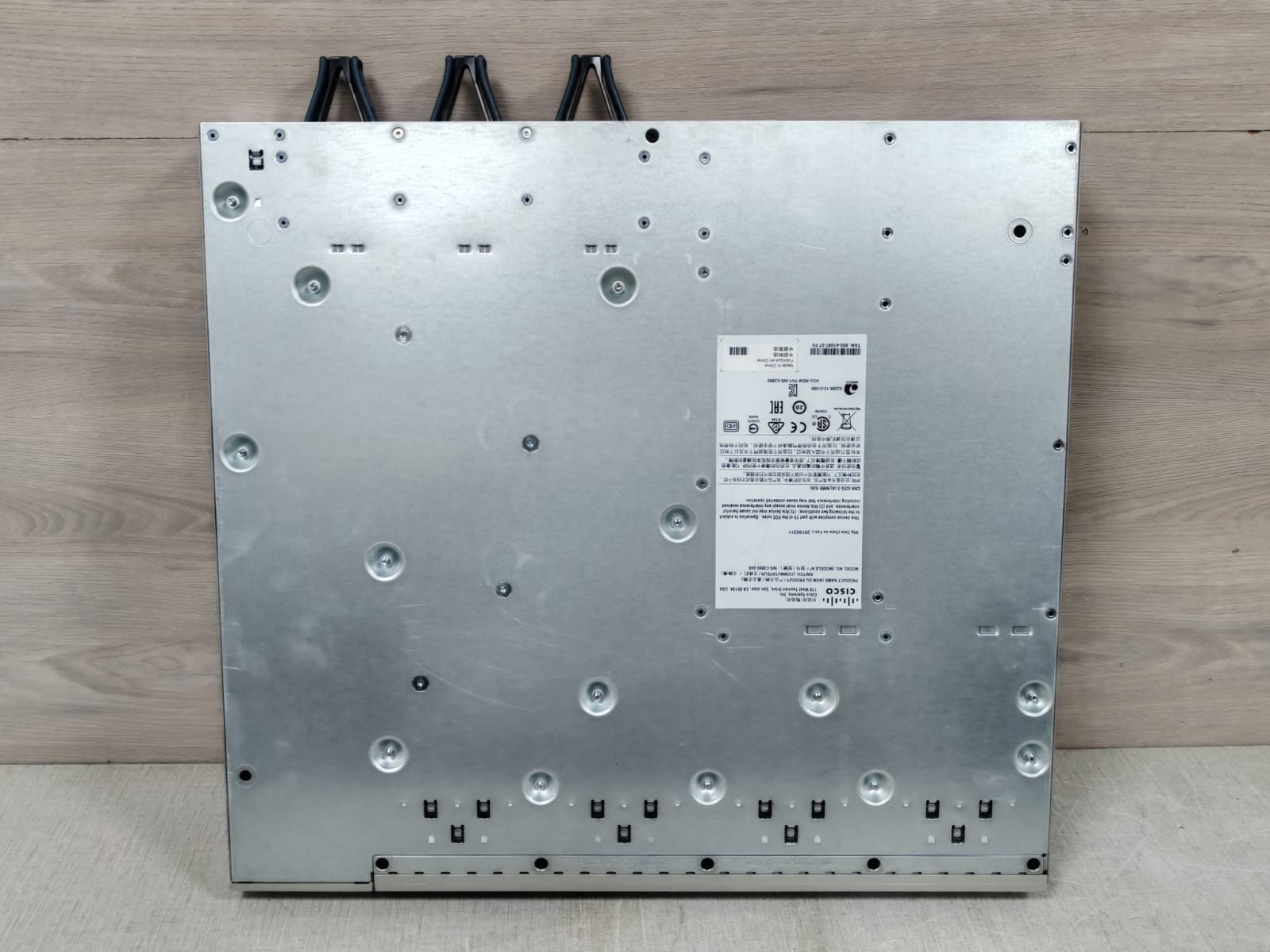 Cisco WS-C3850-24S /WS-C3850-24S-E CISCO WS-C3850-24S /WS-C3850-24S-E Catalyst Switch 24 Port 6