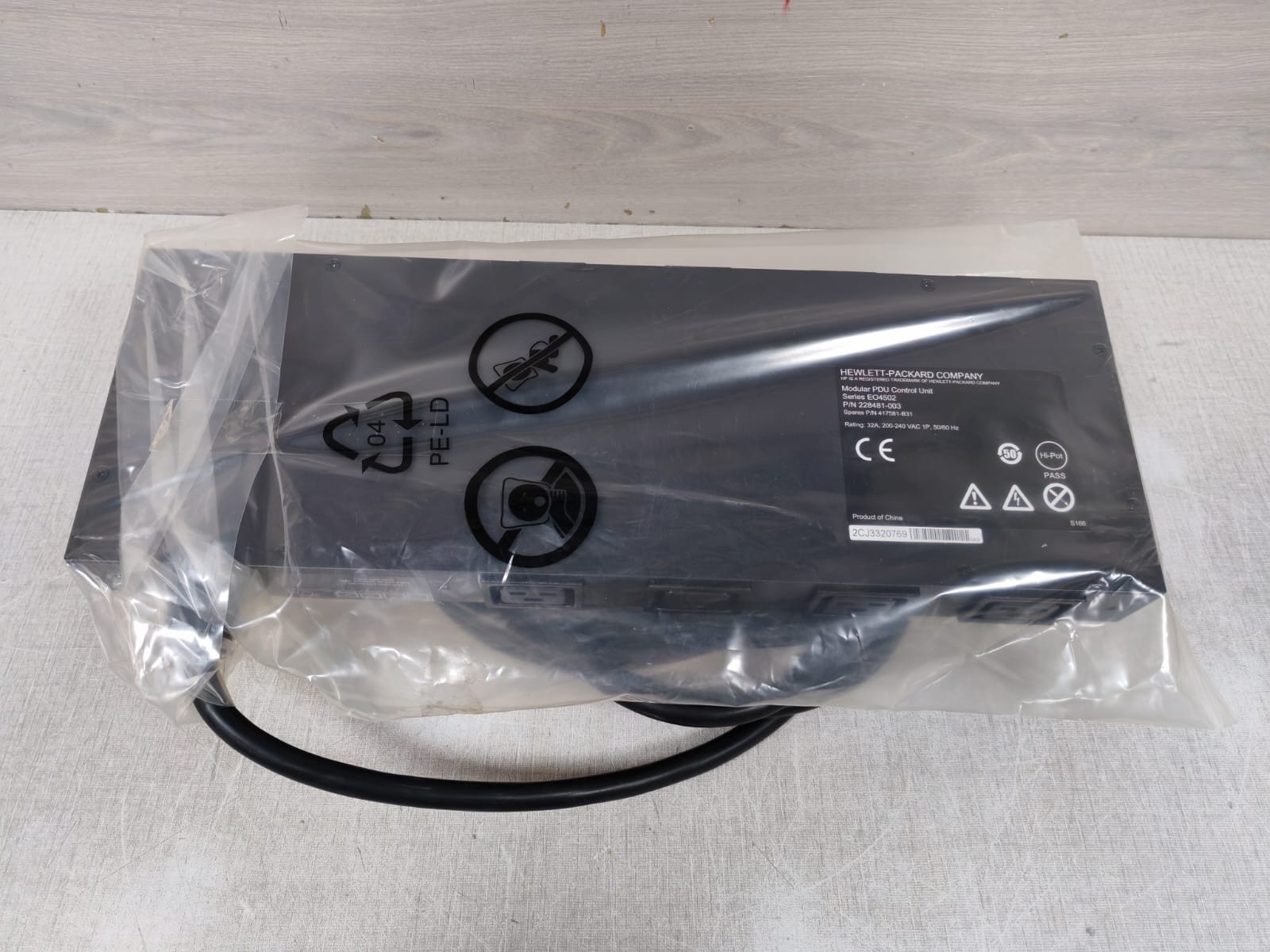 HEWLETT-PARKARD EO4502 228481-003 HEWLETT-PARKARD EO4502 228481-003 MODULAR PDU CONTROL UNIT- NEW W/O ORIG.BOX 10