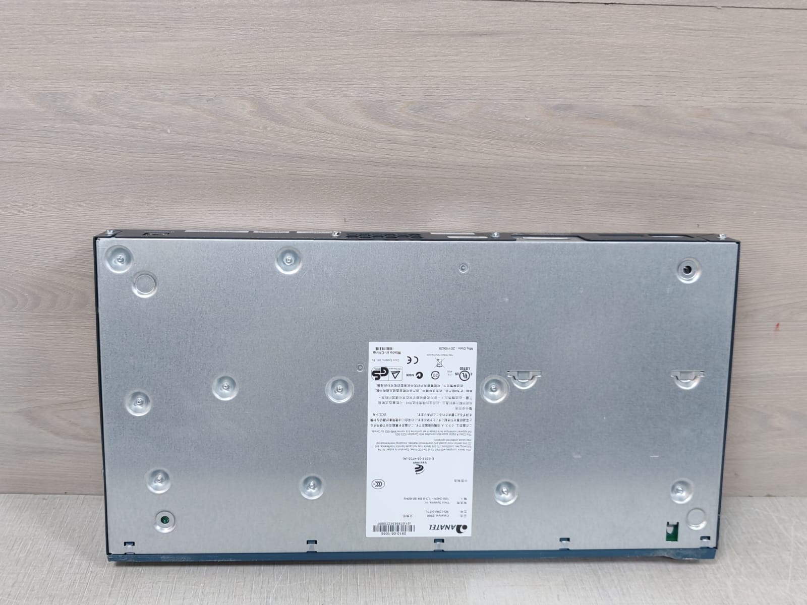 Cisco WS-C2960-24TT-L Cisco WS-C2960-24TT-L Catalyst 2960 Series 24-Port Ethernet Switch 10