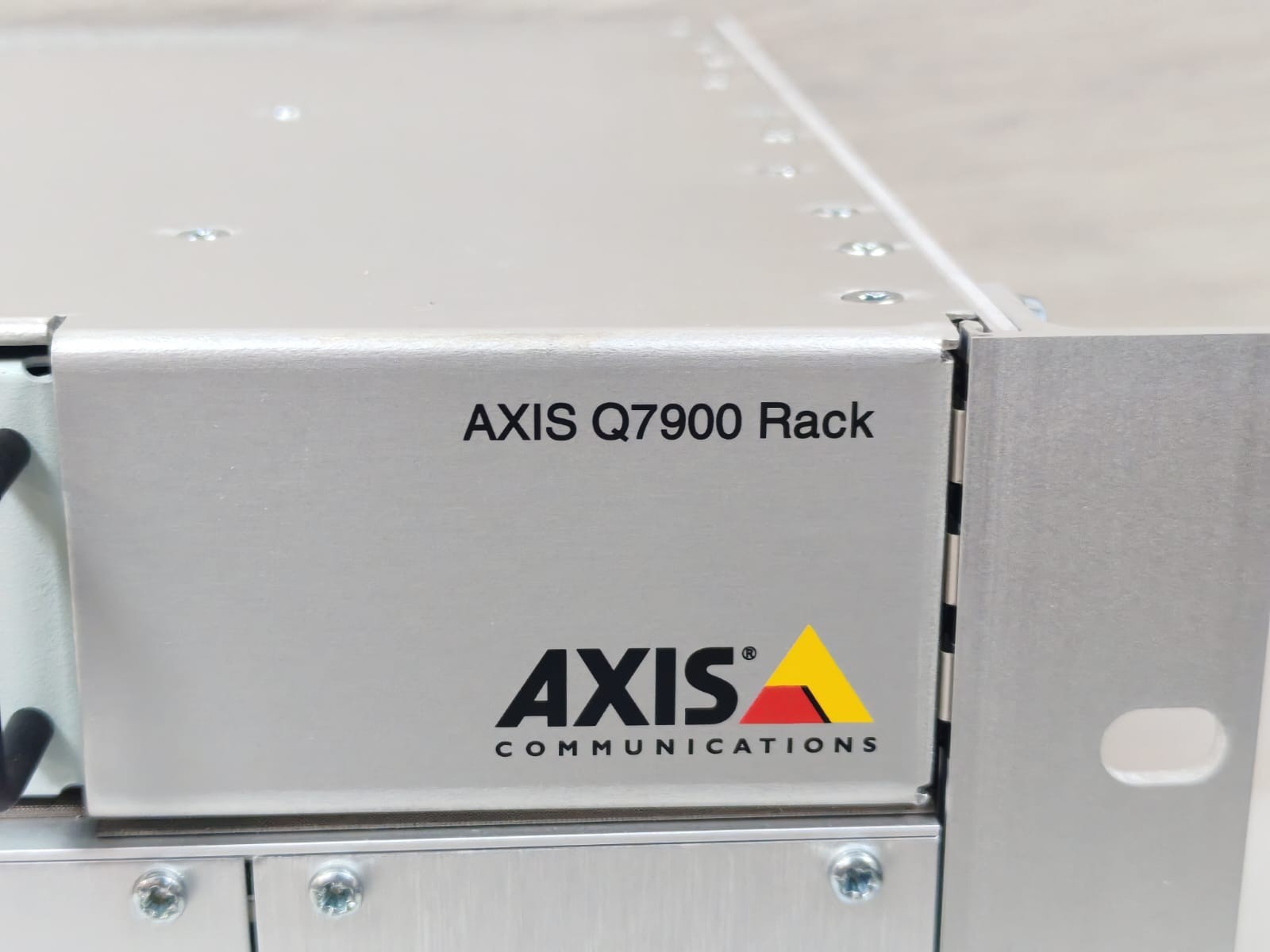 AXIS COMMUNICATION Q7900 AXIS COMMUNICATION Q7900 HIGH-DENSITY RACK SOLUTION 3