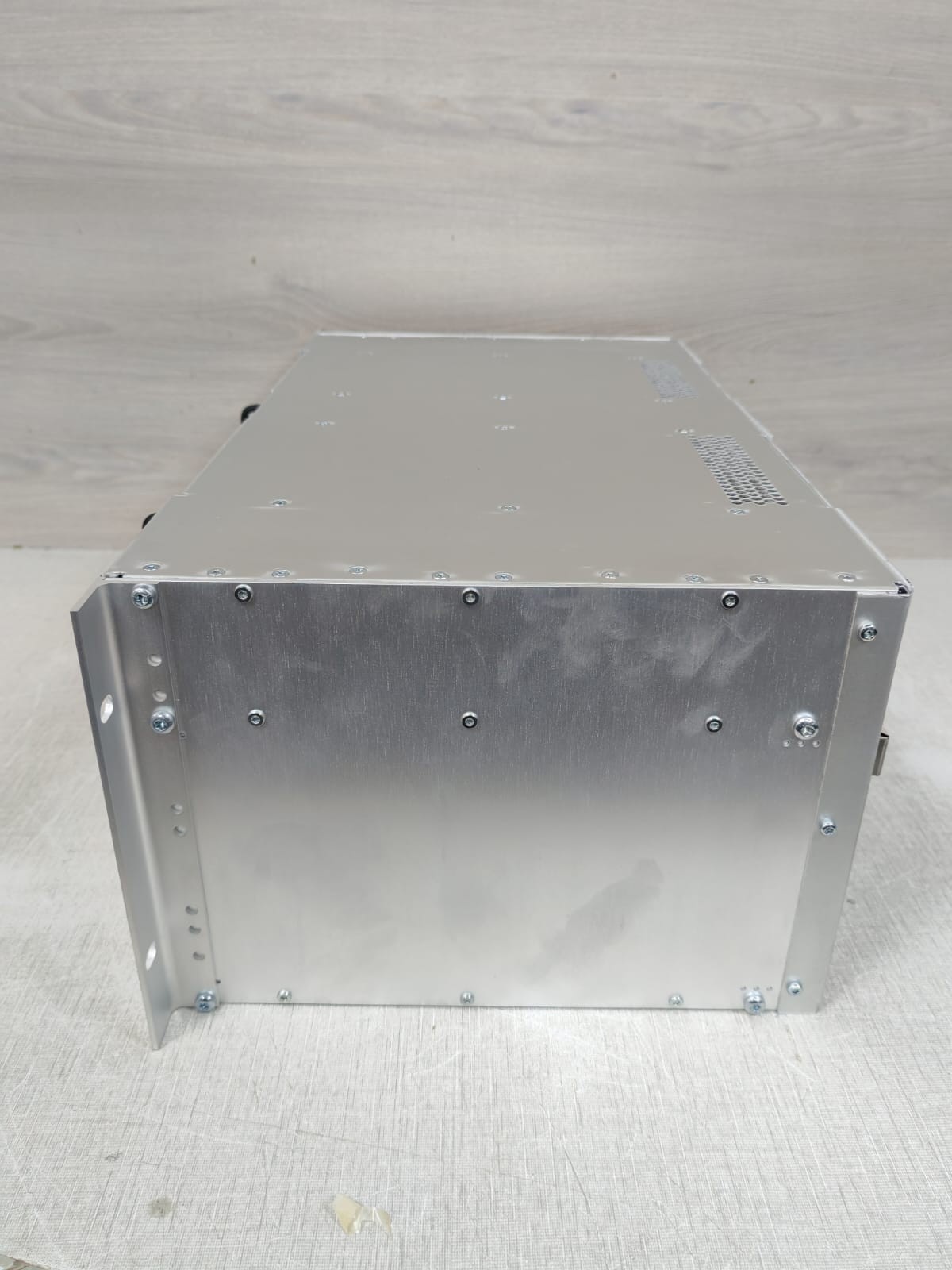 AXIS COMMUNICATION Q7900 AXIS COMMUNICATION Q7900 HIGH-DENSITY RACK SOLUTION 9