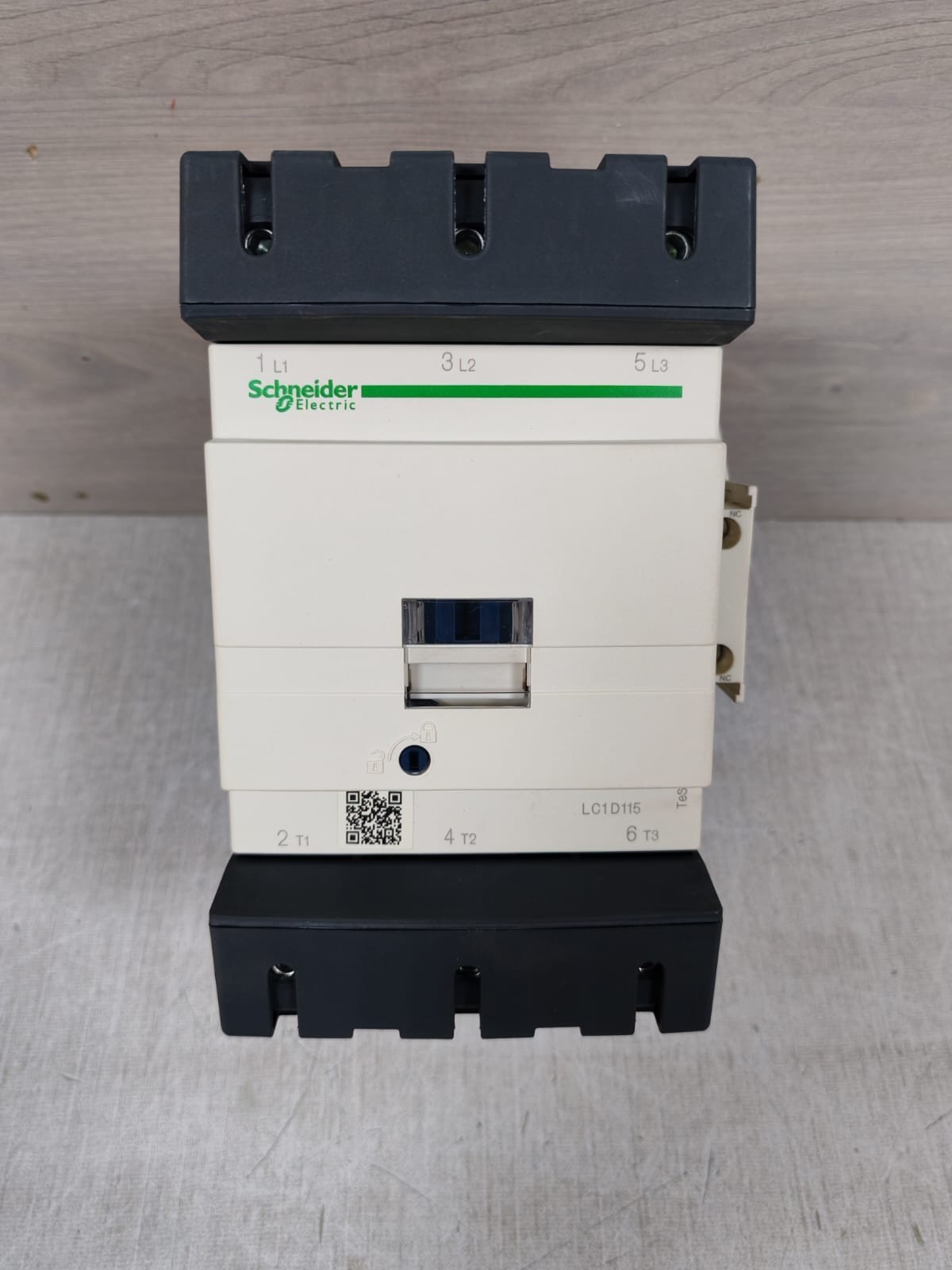 Schneider Electric LC1D115/LC1 D115M7 Schneider Electric LC1D115/LC1 D115M7 Contactor 2