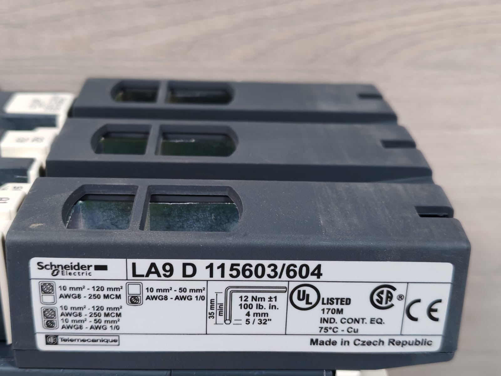 Schneider Electric LC1D115/LC1 D115M7 Schneider Electric LC1D115/LC1 D115M7 Contactor 5