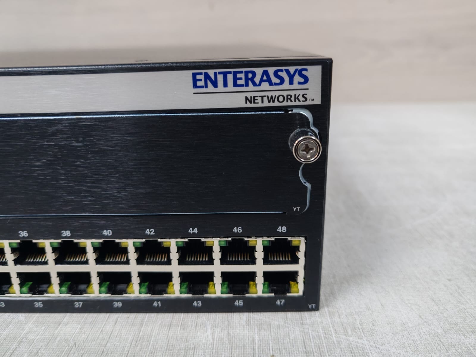 MATRIX ENTERASYS NETWORKS 1H582-51 MATRIX ENTERASYS NETWORKS 1H582-51 PORT ETHERNET SWITCH 3