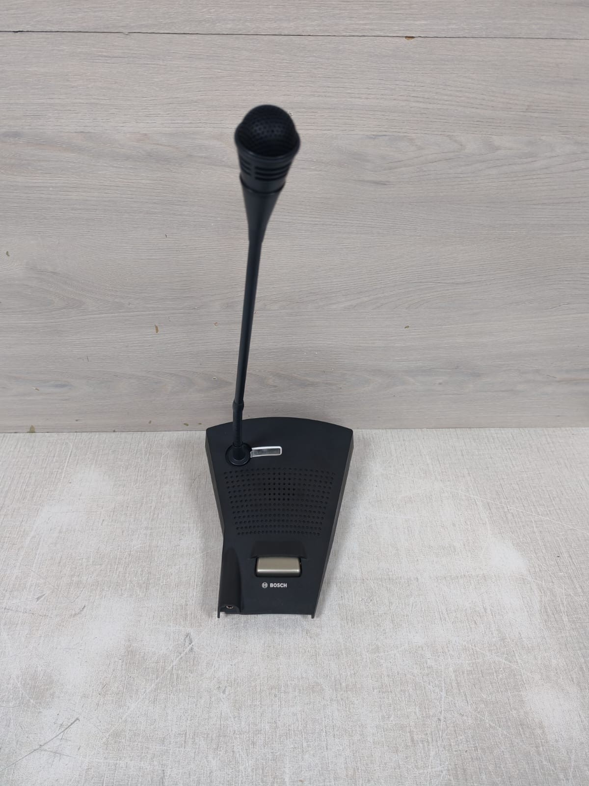 BOSCH LBB4430/00 MAT/N:F01U126295 CALL STATION BASIC W/ MICROPHONE