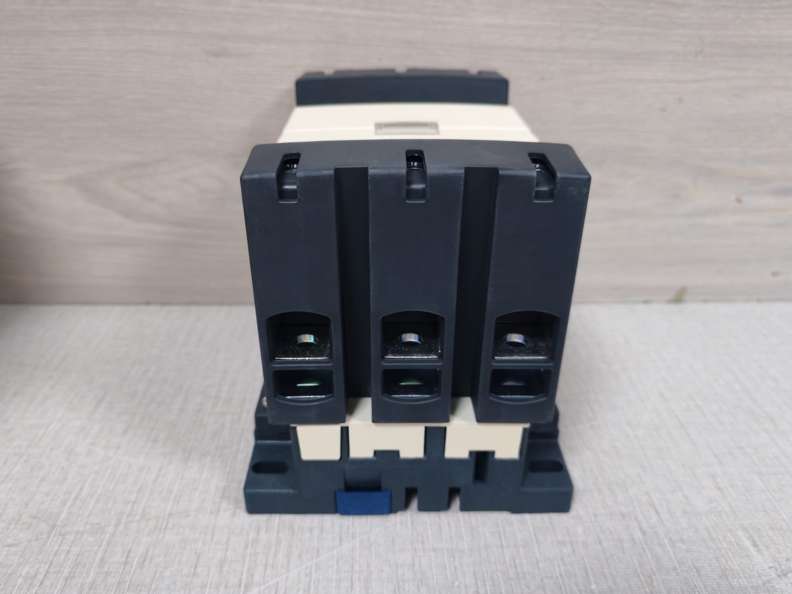 Schneider Electric LC1D115/LC1D115F7 Schneider Electric LC1D115/LC1D115F7 Contactor 9