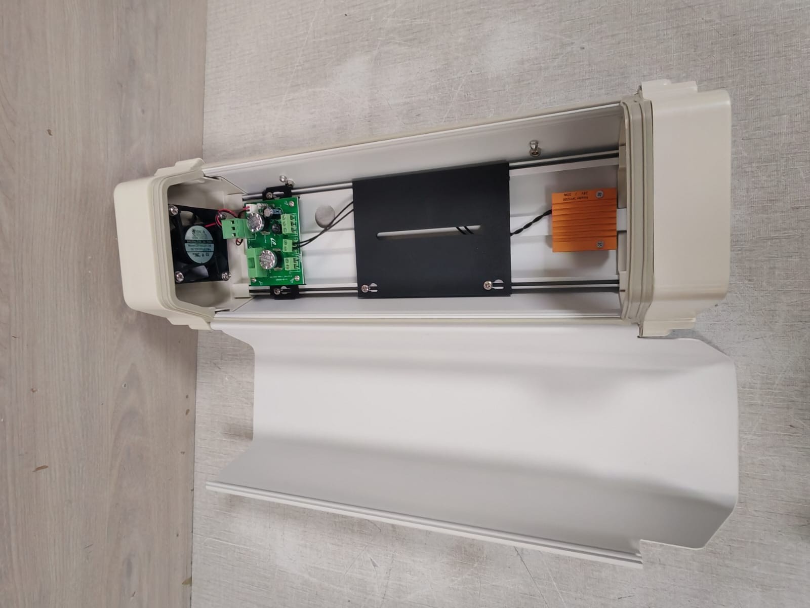 WISENET SHB-4200H/KEX WISENET SHB-4200H / SHB-4200H/KEX Box Camera Housing 4
