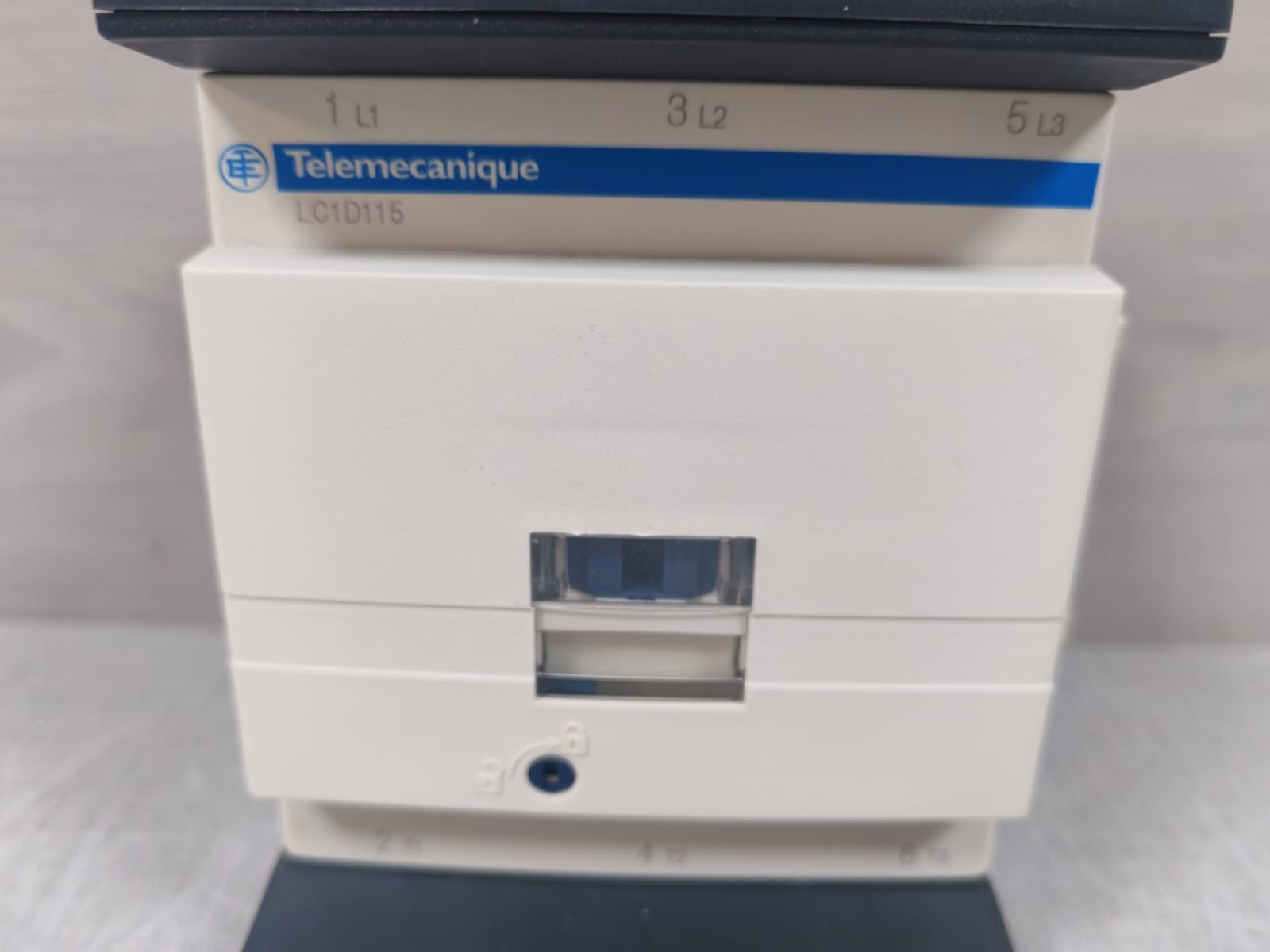 Schneider Electric LC1D115 / LC1D115M7 TELEMECANIQUE LC1D115 / LC1D115M7 3 Pole Contactor 3