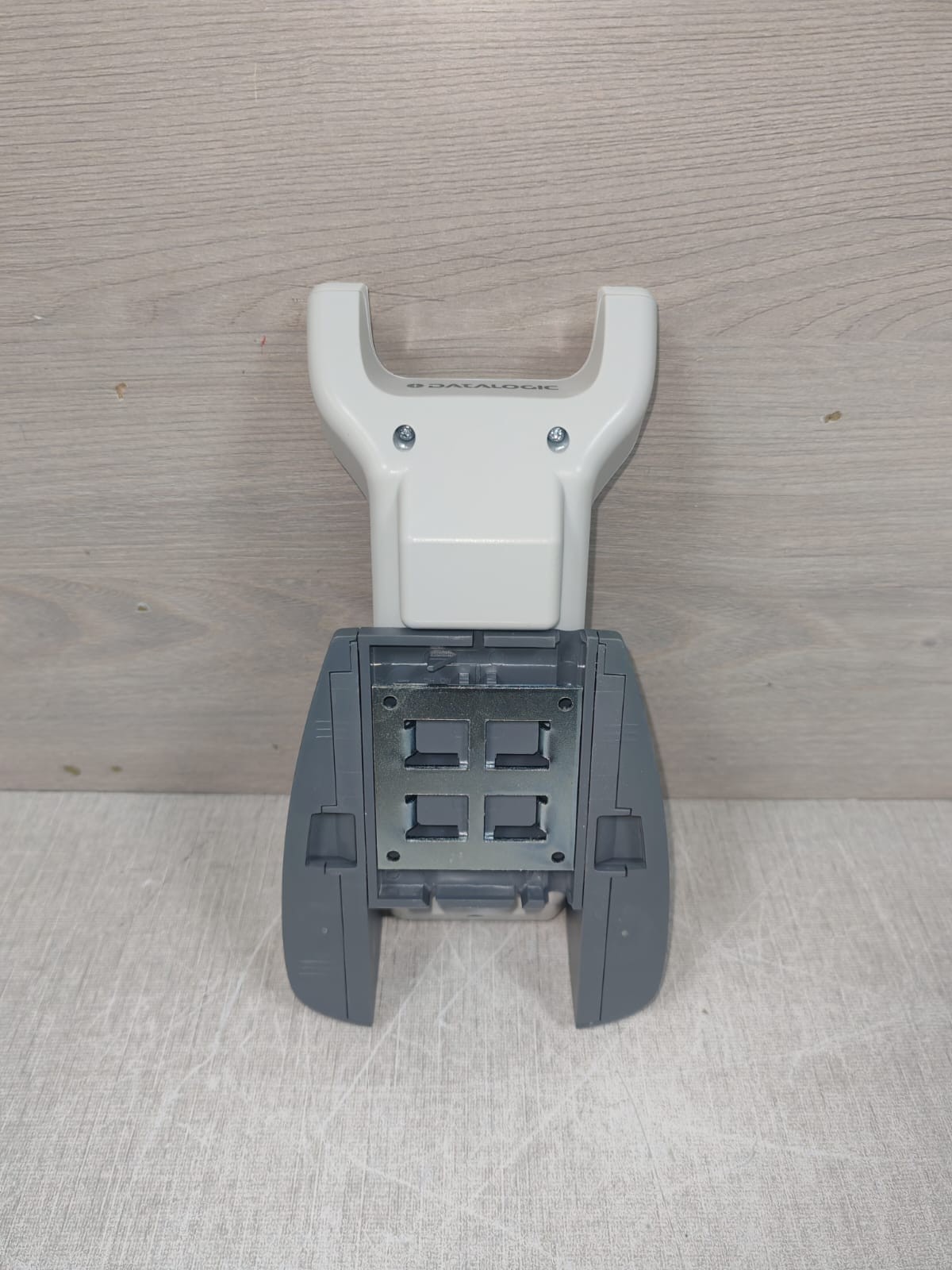 Datalogic BC4030-WH-433 DATALOGIC GRYPHON BC4030-WH-433 Base/Charger 8