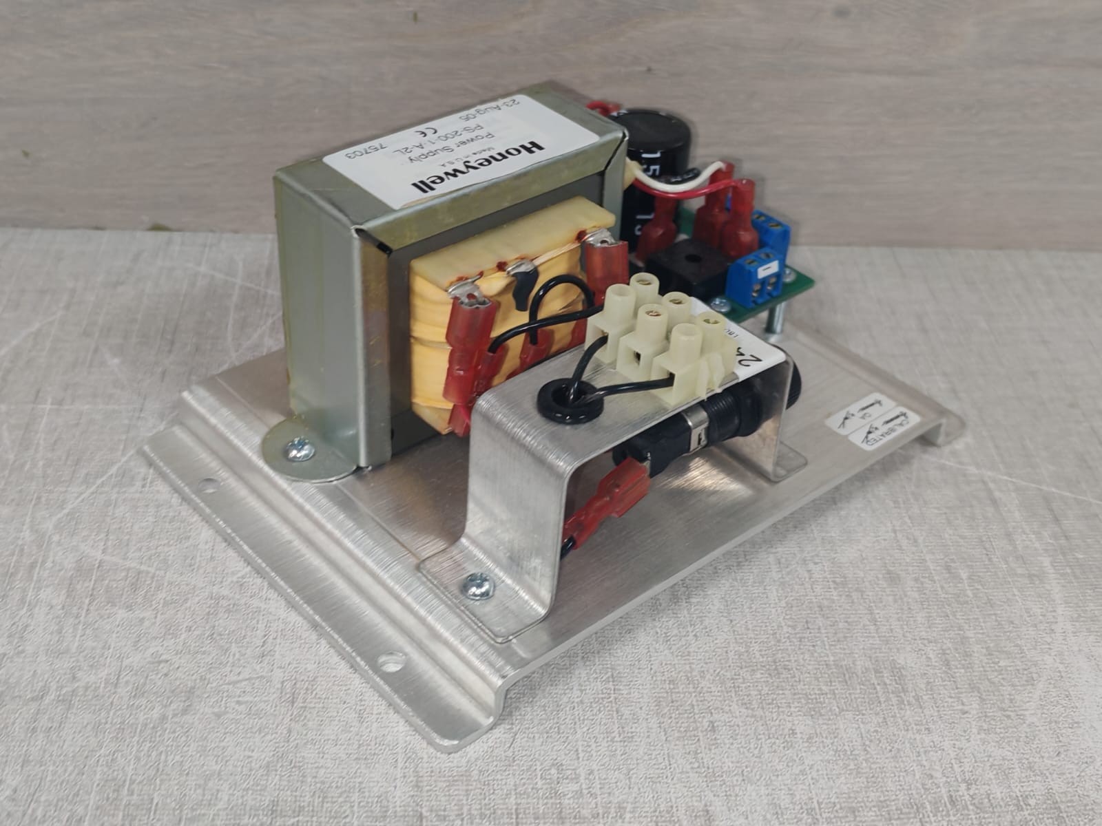 Honeywell PS-200-1-A-2L HONEYWELL PS-200-1-A-2L Power Supply 9