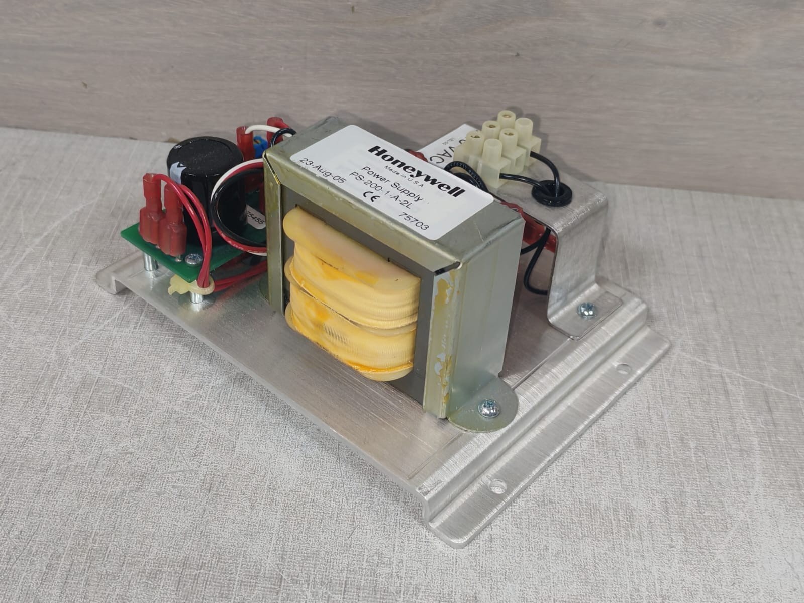 Honeywell PS-200-1-A-2L HONEYWELL PS-200-1-A-2L Power Supply 10