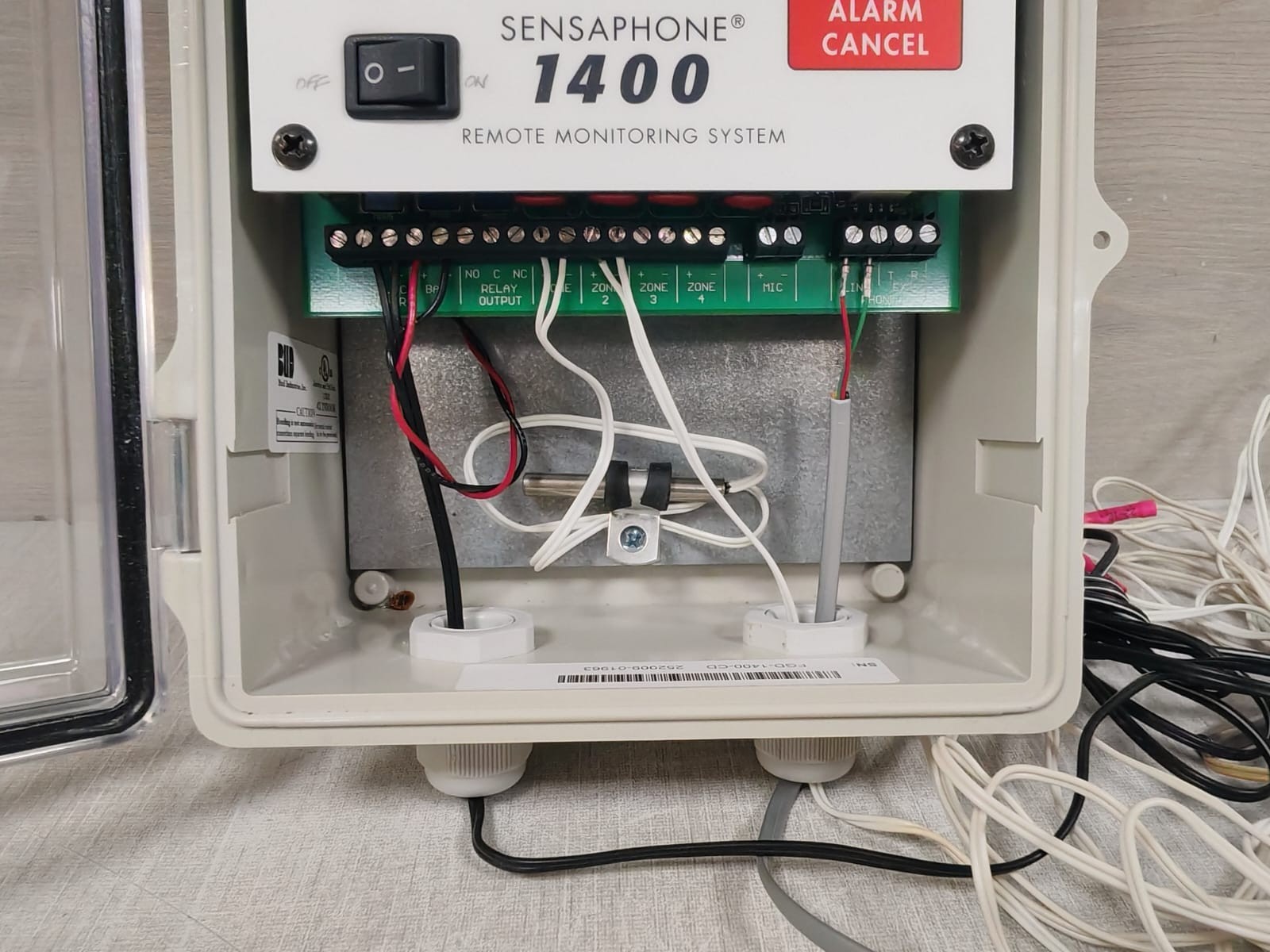 SENSAPHONE FGD-1400 SENSAPHONE 1400 FGD-1400 REMOTE MONITORING SYSTEM 6