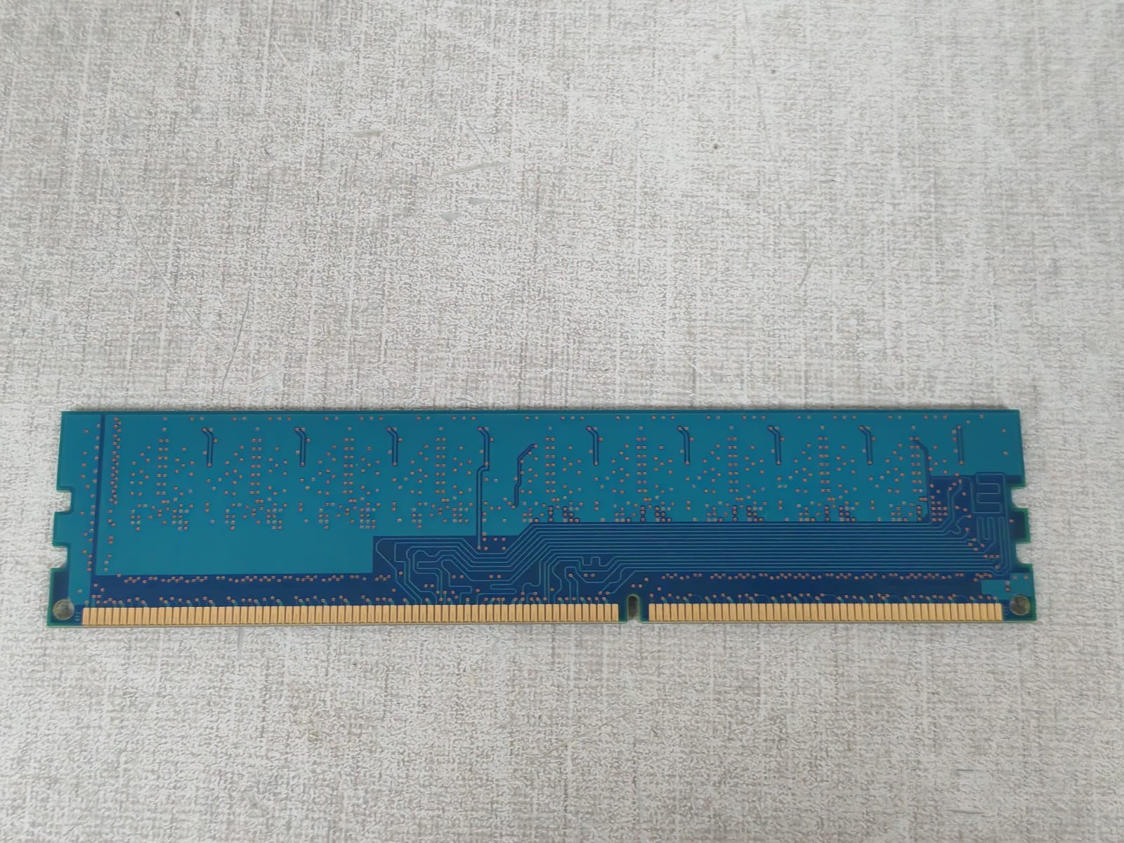 Hynix 2GB 1Rx8 PC3L-10600E-9-11-D1(HMT325U7CFR8A-H9 TO AB) HYNIX 2GB 1Rx8 PC3L-10600E-9-11-D1(HMT325U7CFR8A-H9 TO AB) 4