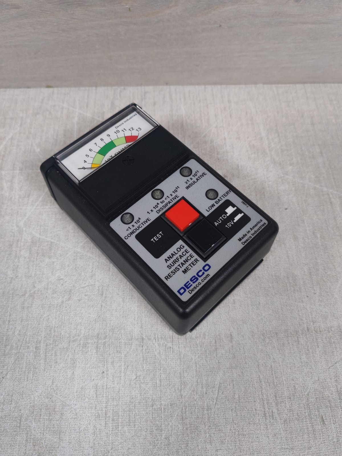 Desco 19784 DESCO 19784 ANALOG SURFACE RESISTANCE METER KIT 6