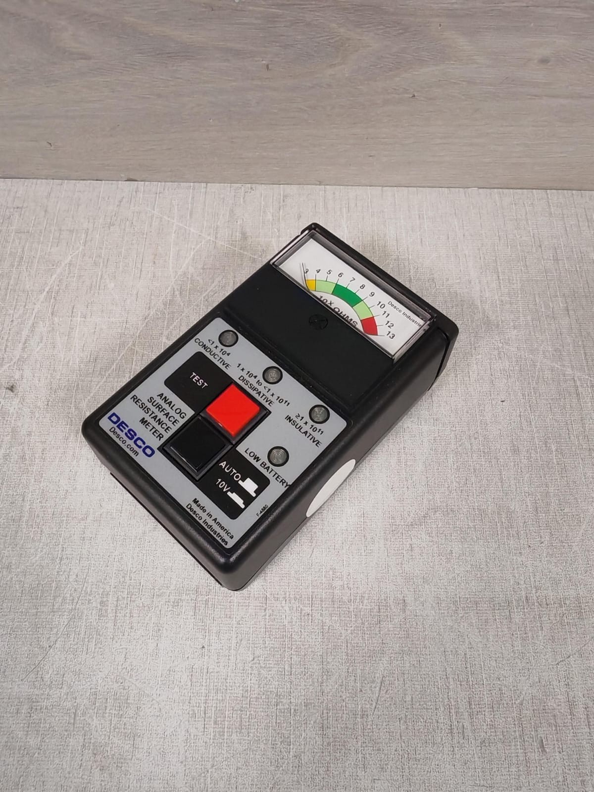 Desco 19784 DESCO 19784 ANALOG SURFACE RESISTANCE METER KIT 7