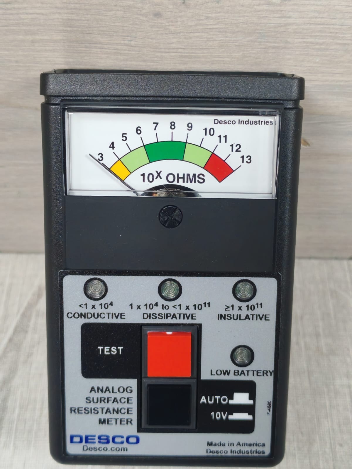 Desco 19784 DESCO 19784 ANALOG SURFACE RESISTANCE METER KIT 8
