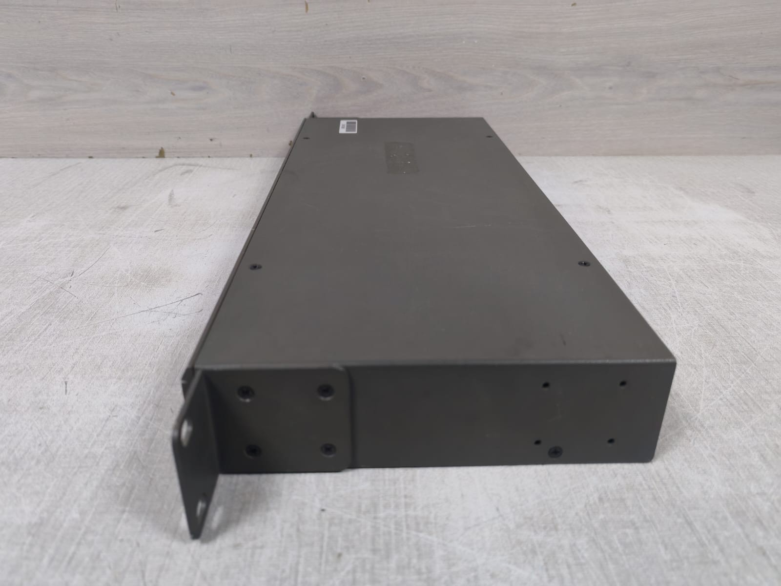 D-Link DKVM-8E D-LINK DKVM-8E 8-Port KVM Switch 9