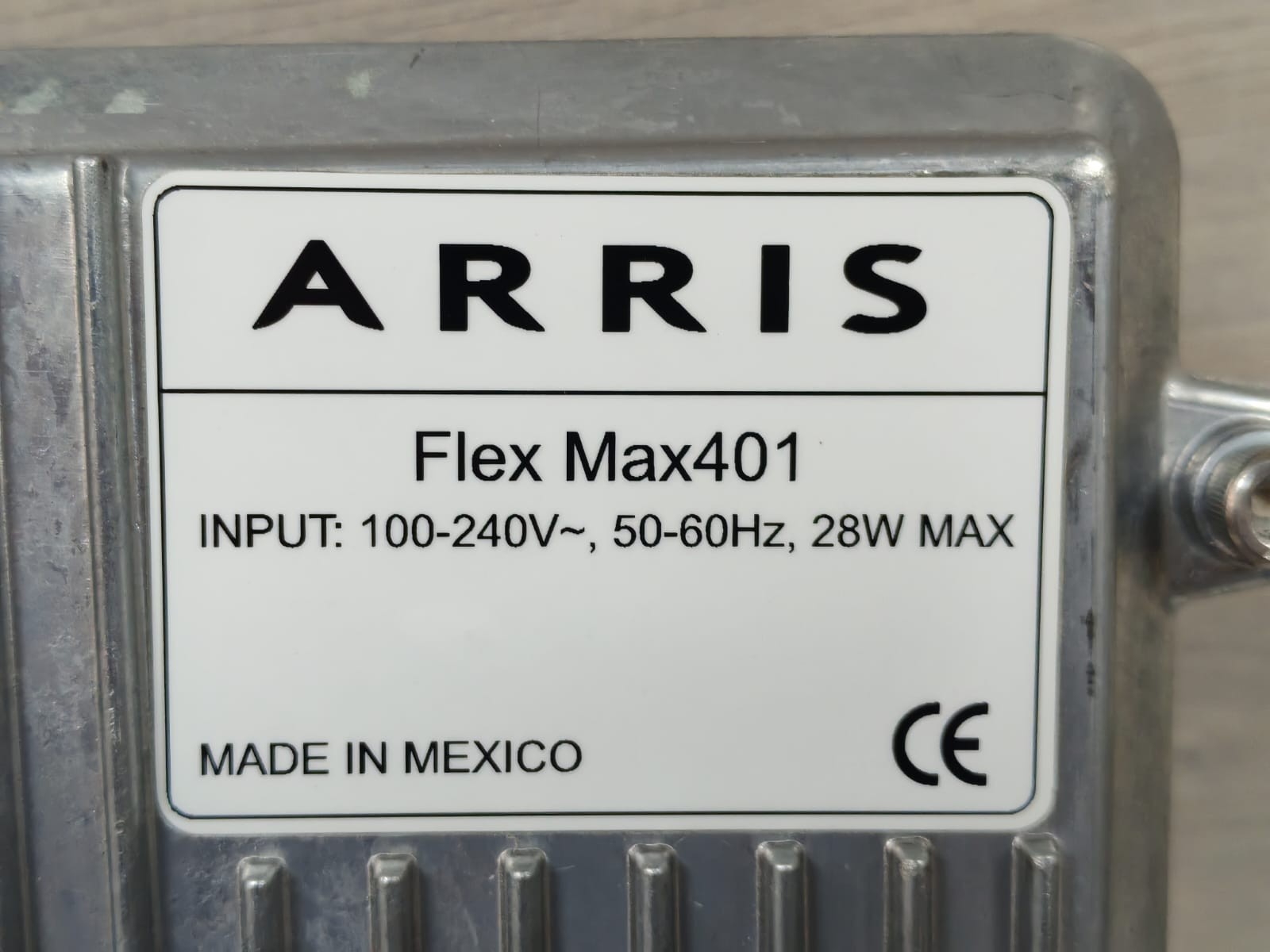 ARRIS FM401M6H-A15E-5NN ARRIS FLEX MAX401 FM401M6H-A15E-5NN HIGH-SPEED MODEM 2