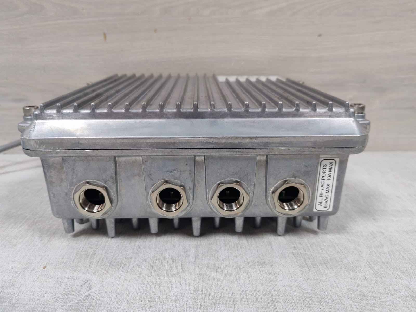 ARRIS FM401M6H-A15E-5NN ARRIS FLEX MAX401 FM401M6H-A15E-5NN HIGH-SPEED MODEM 10