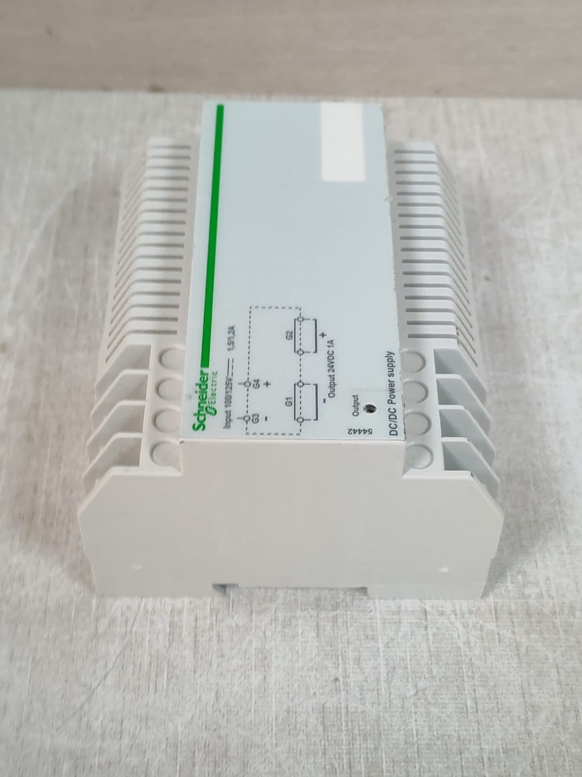 Schneider Electric 54442 SCHNEIDER ELETRIC 54442 DC/ DC POWER SUPPLY 24VDC 9