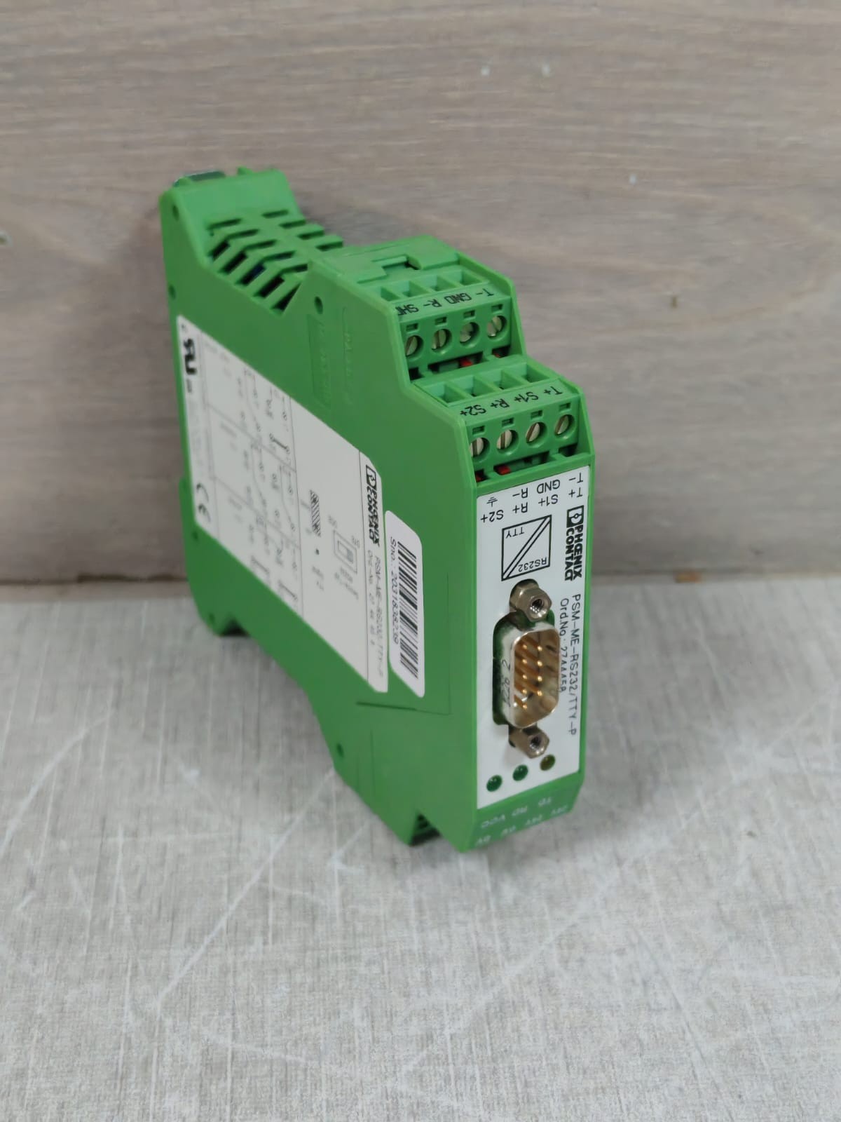 Phoenix Contact 2744458 PHOENIX CONTACT PSM-ME-RS232/TTY-P 2744458 INTERFACE CONVERTER- W/ FILTHY BOX 4