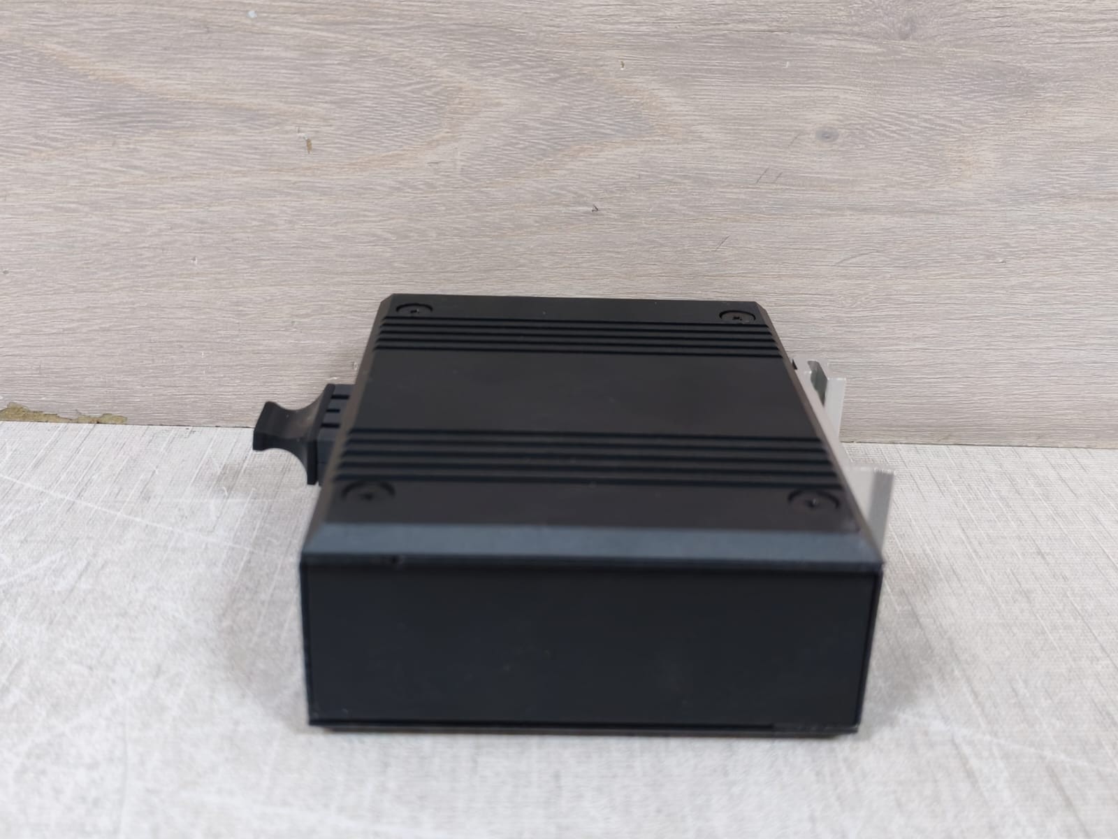 Uotek UT-2601GSM-SC UOTEK UT-2601GSM-SC 1-Port 1000M Network Fiber Optical Transceiver 6