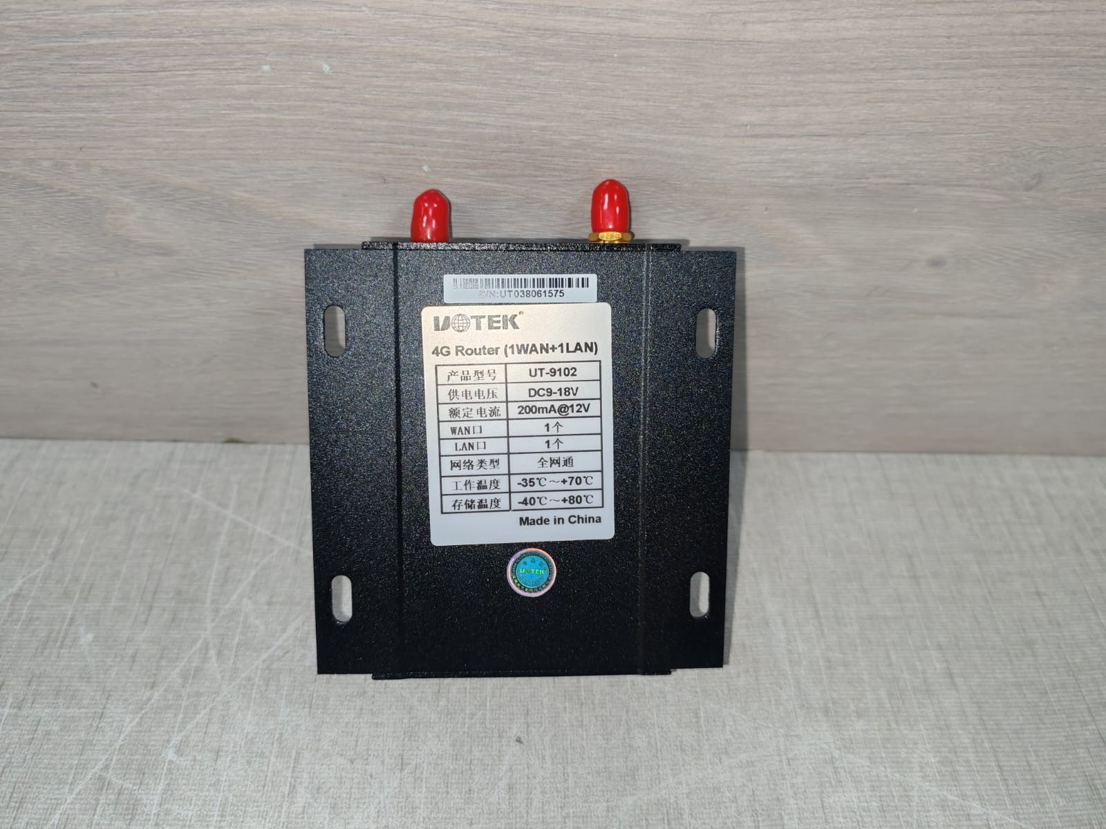 Uotek UT-9102 UOTEK UT-9102 4G Router(1WAN+1LAN) 5