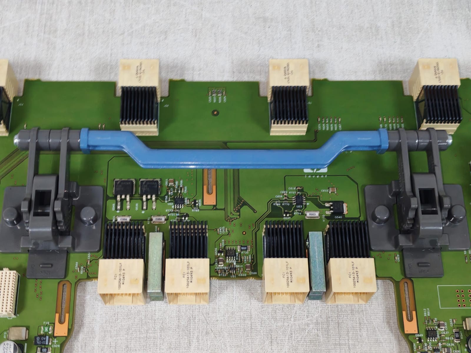 hp 430148-001 HP 430148-001 MIDPLANE BACKPLANE BOARD 9