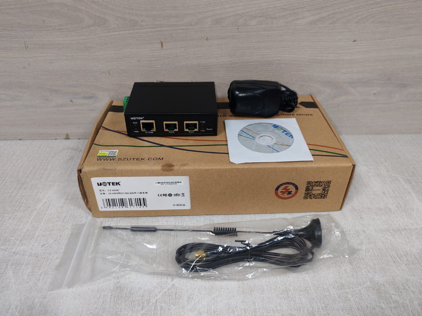 UOTEK UT-6312C 10/100M To 2-Port RS-232 Serial Device Server