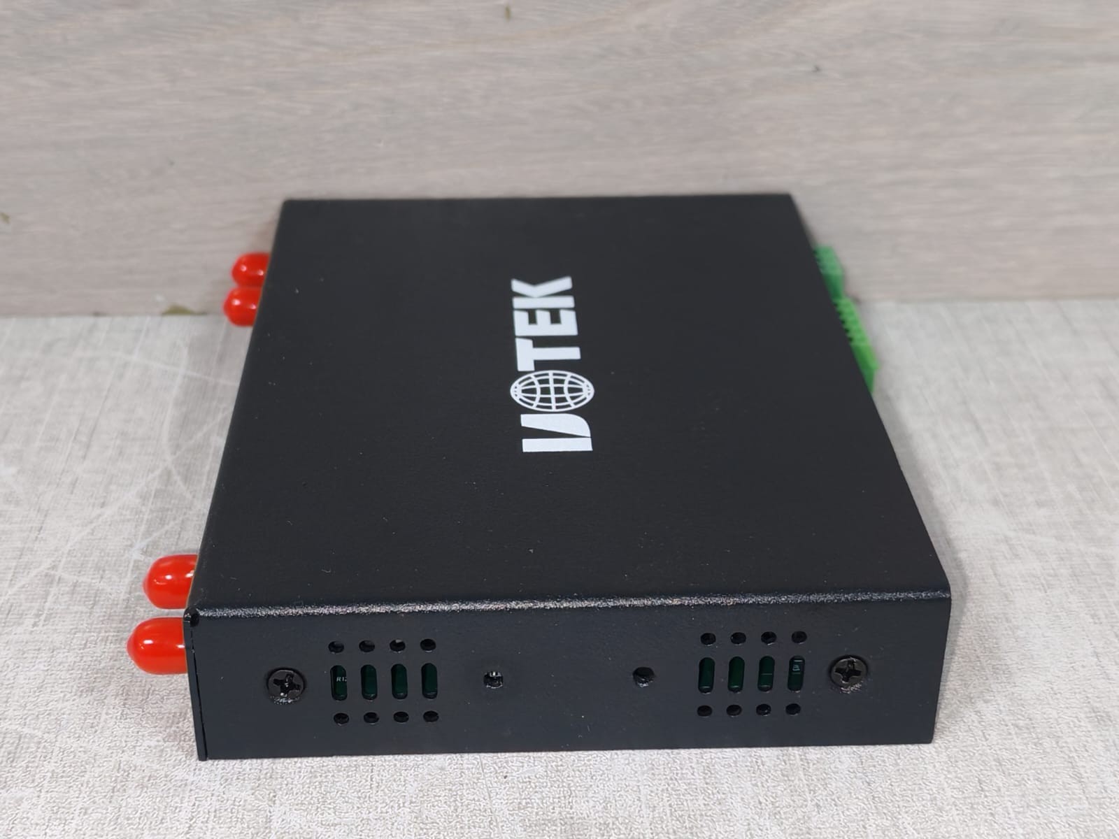 Uotek R9607-FS UOTEK R9607-FS 4G Industrial Router (1WAN+1LAN) 7