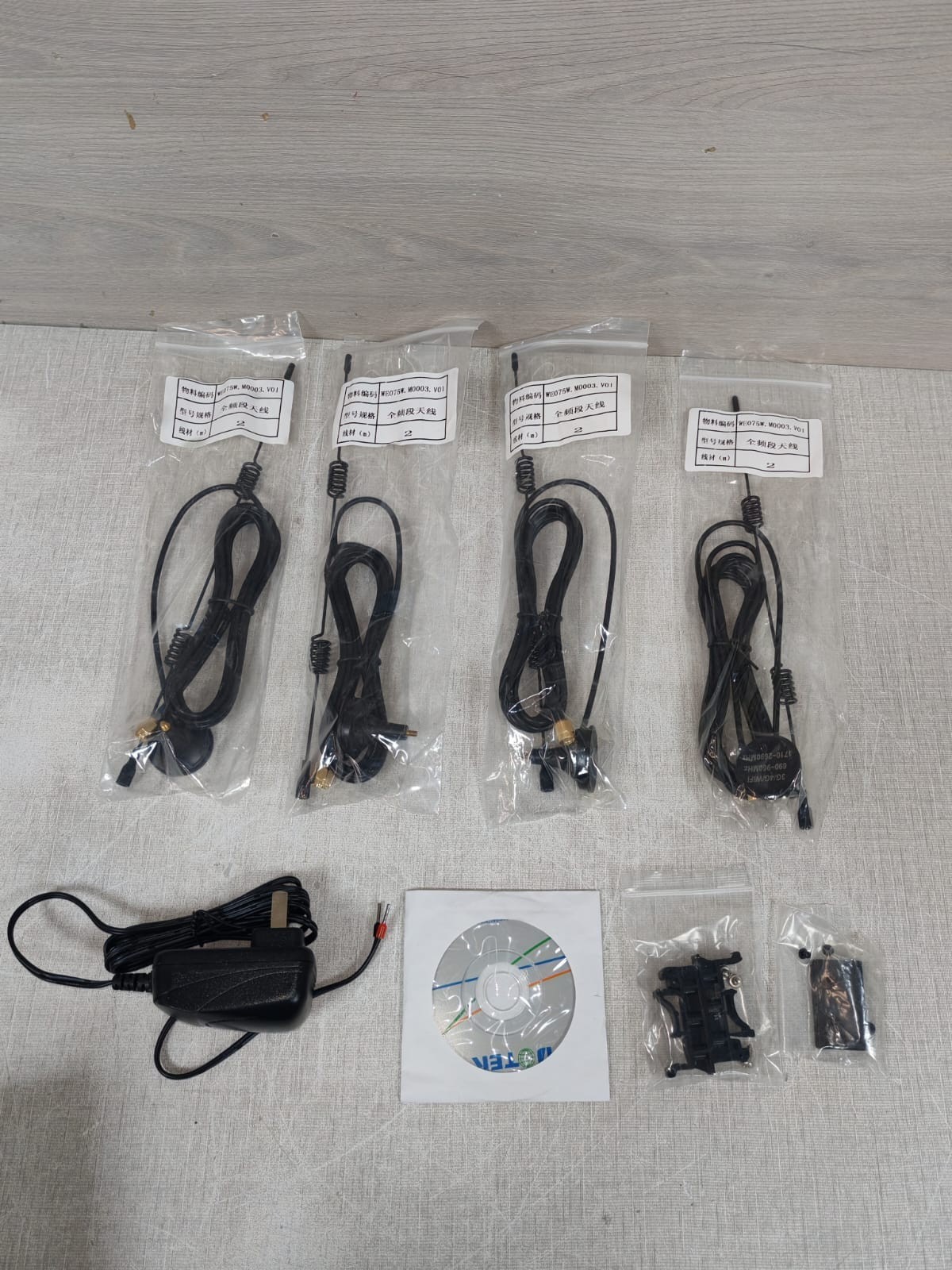 Uotek R9607-FS UOTEK R9607-FS 4G Industrial Router (1WAN+1LAN) 9