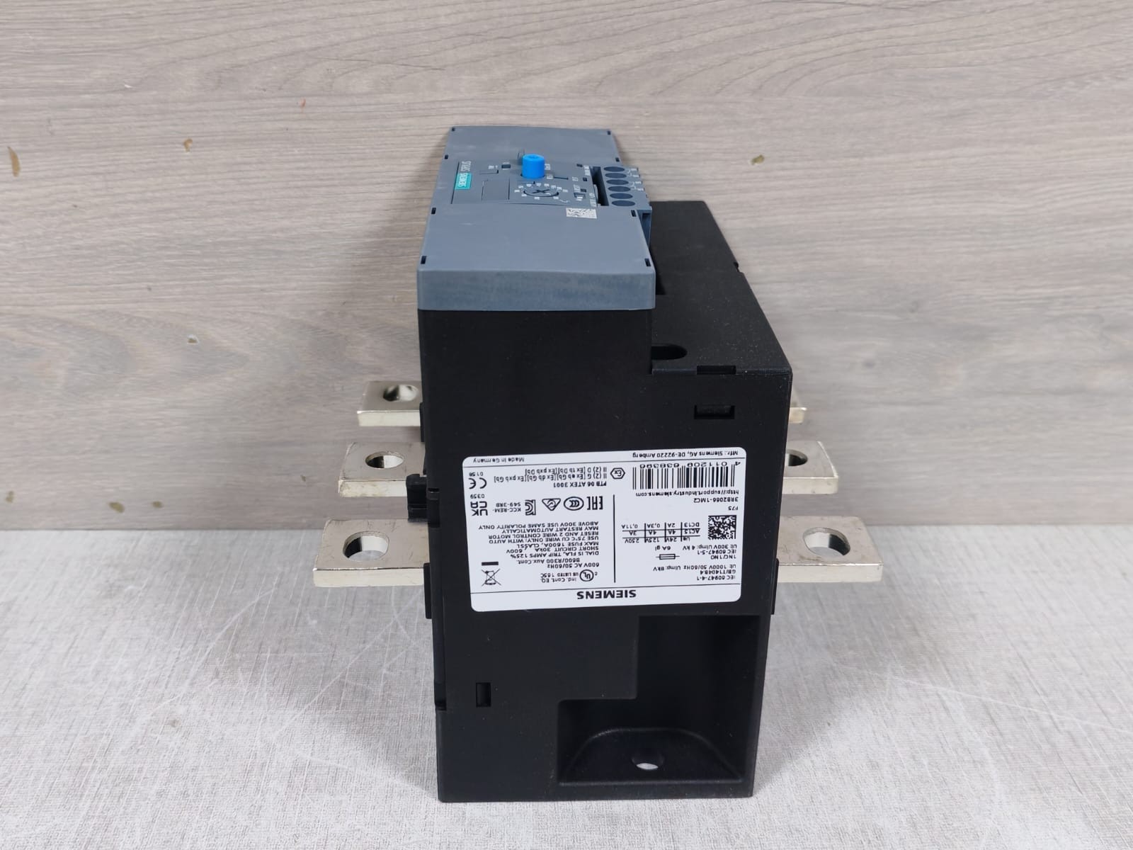 Siemens 3RB2066-1MC2 SIEMENS 3RB2066-1MC2 Sirius Overload Relay 5