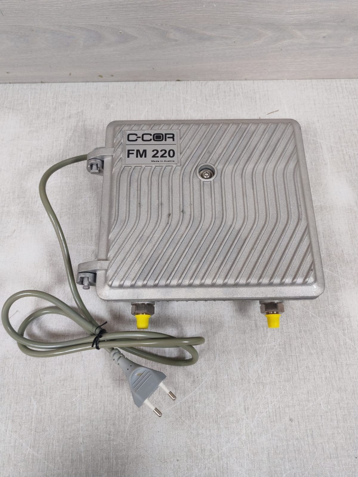 C-COR FM220-PPA2N-FM5-E C-COR FM 220 / FM220-PPA2N-FM5-E 90-250V POWER SUPPLY 9