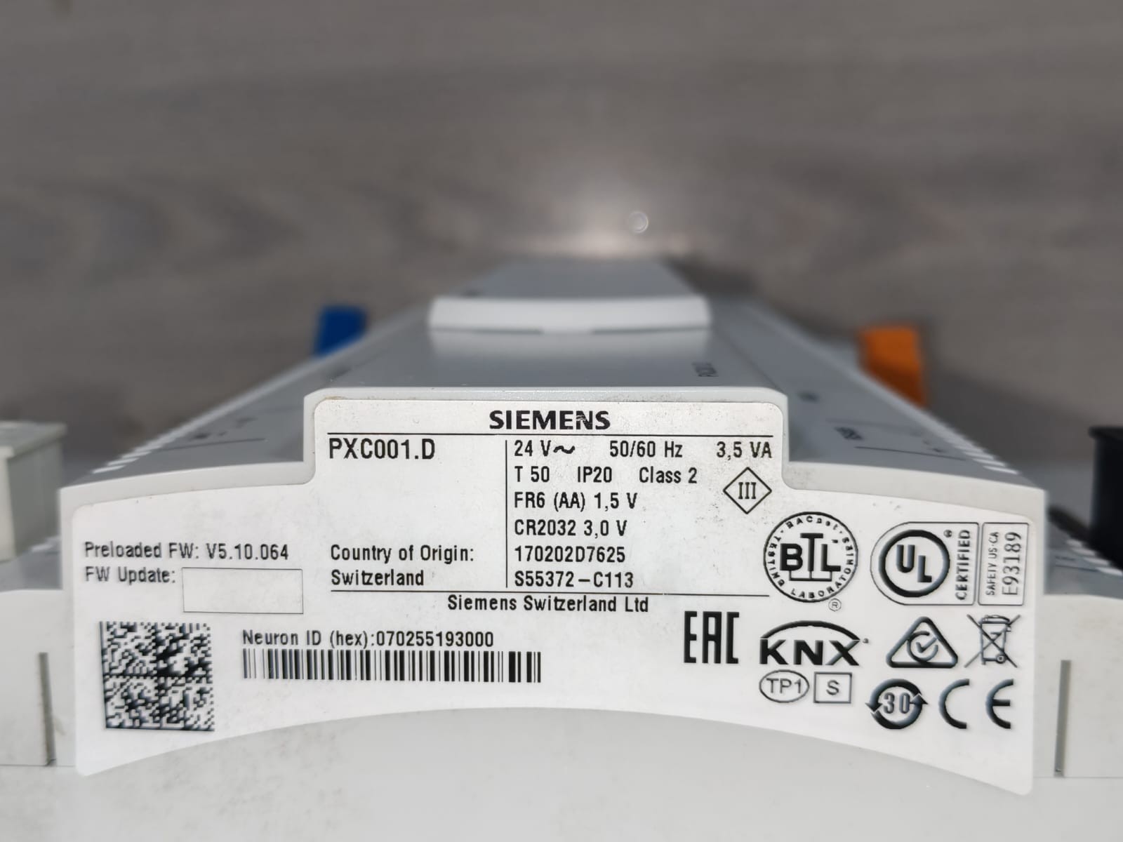 Siemens PXC001.D Siemens PXC001.D System Controller 3