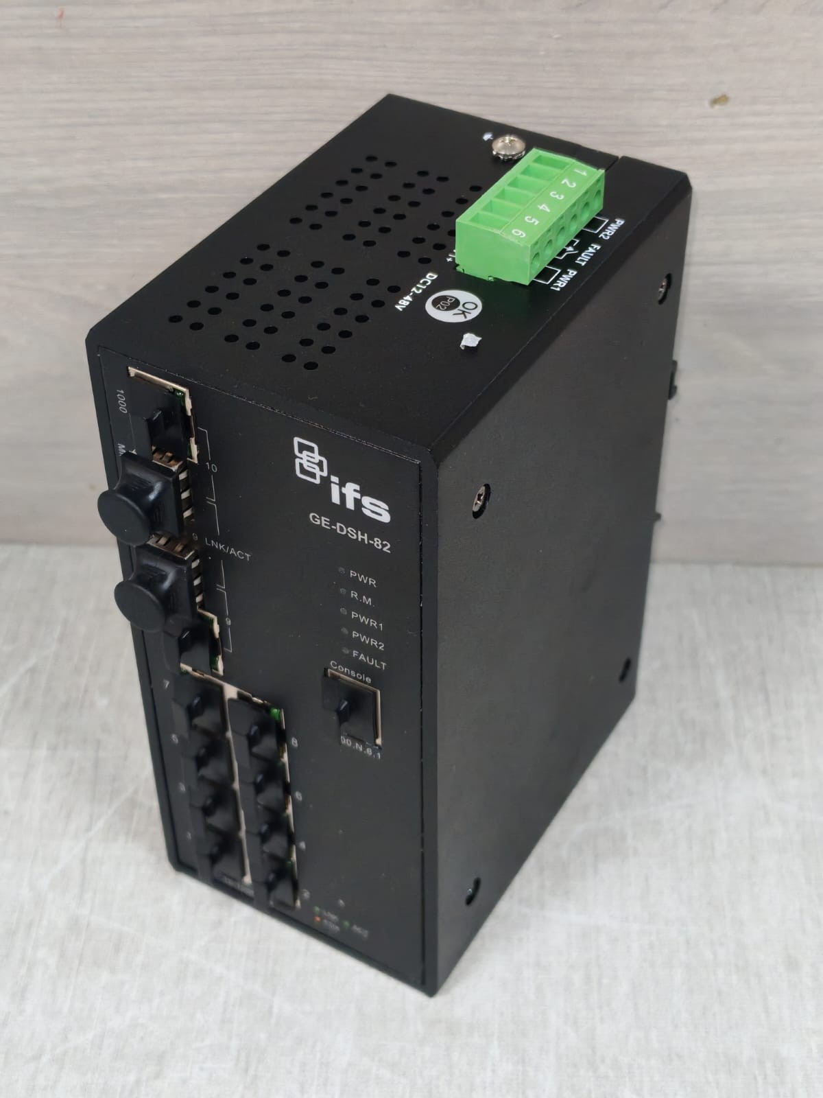 GE DSH-82 INTERLOGIX IFS GE-DSH-82 MANAGED ETHERNET SWITCH 6
