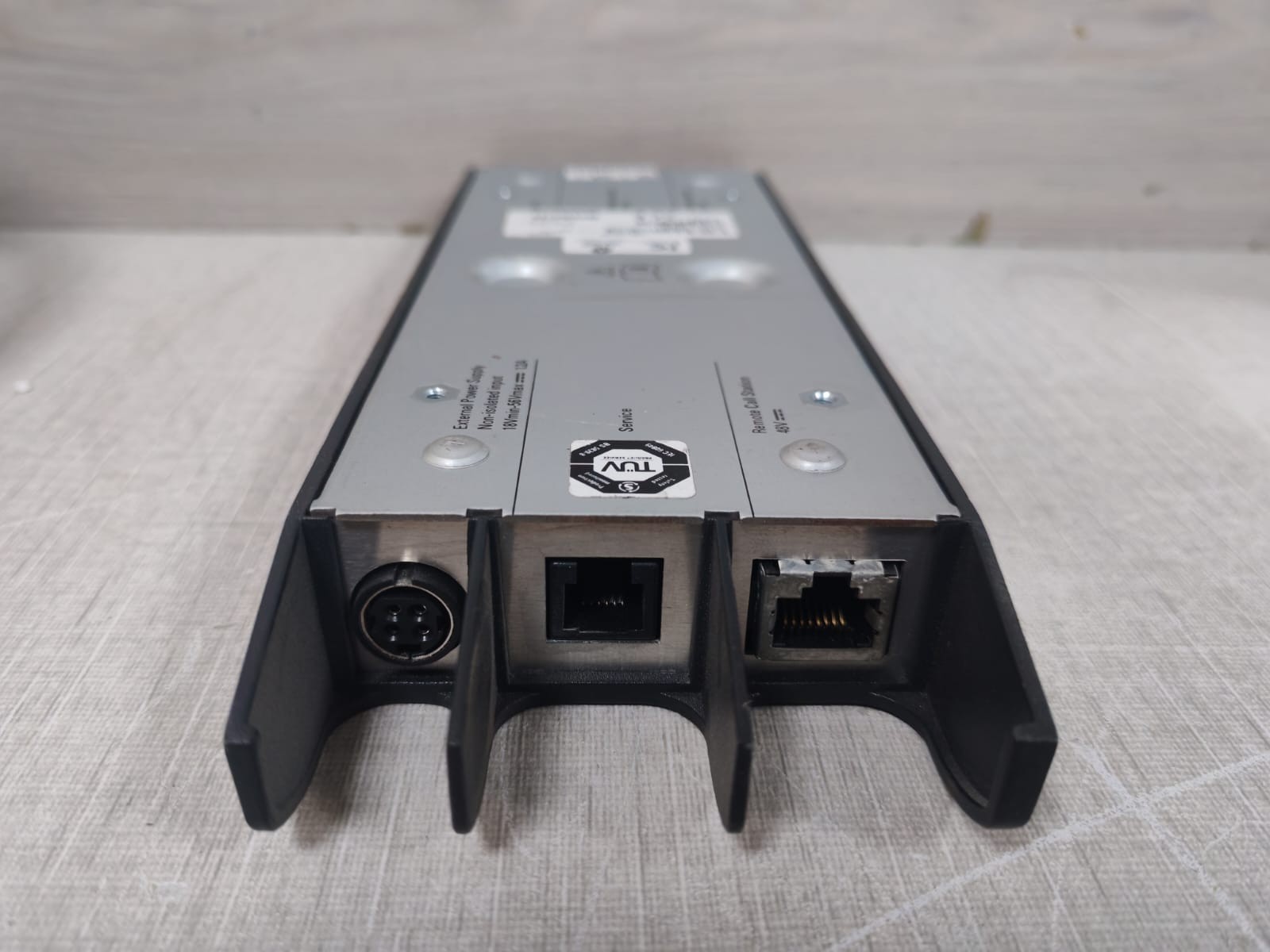 Bosch LBB 4437/00 BOSCH LBB 4437/00 Call Station Interface HW00/05 8